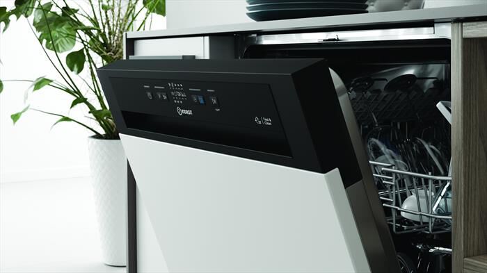 INDESIT - Lavastoviglie I3B L634 X Classe D 14 coperti