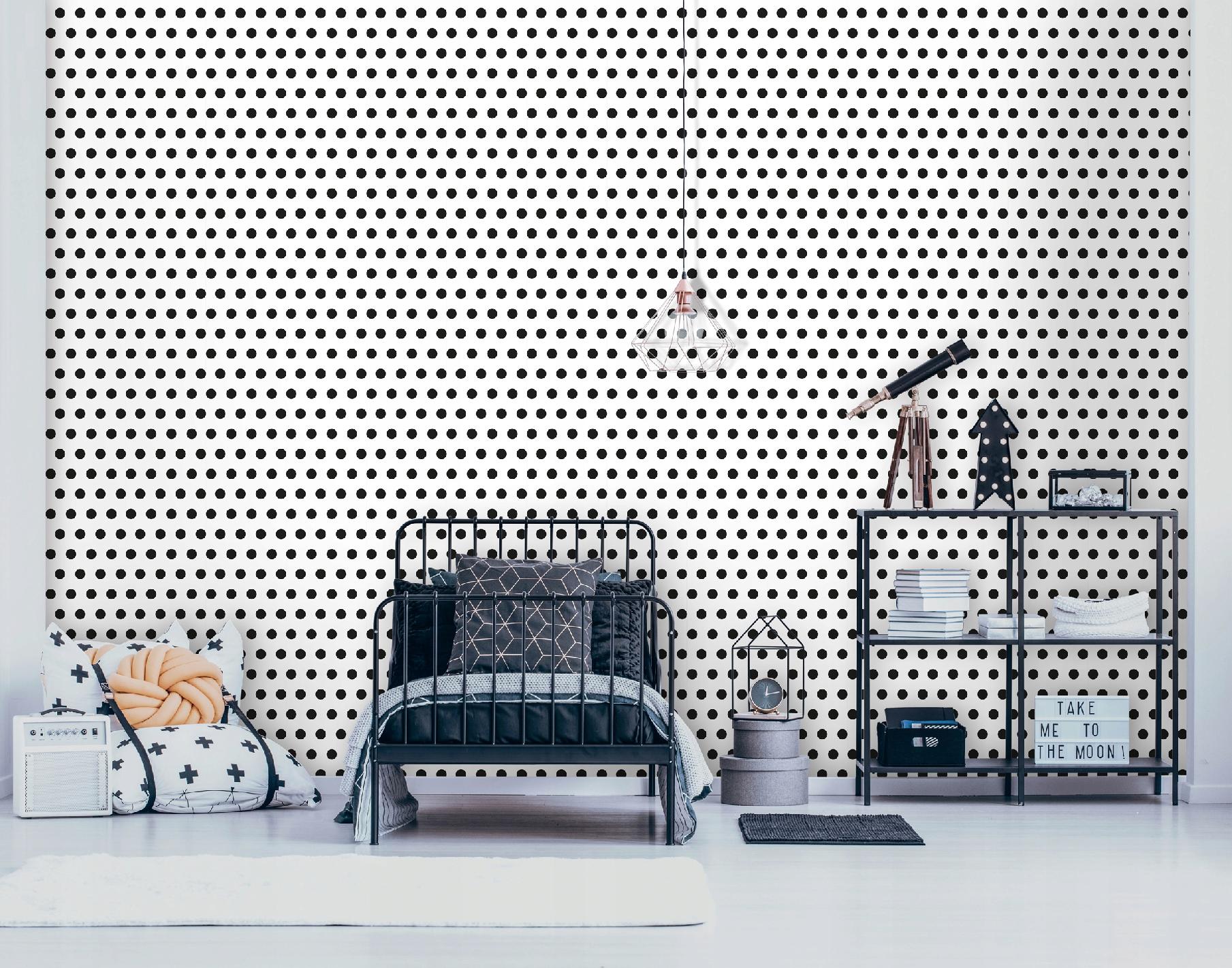 White wallpaper with polka dots, 10-meter roll