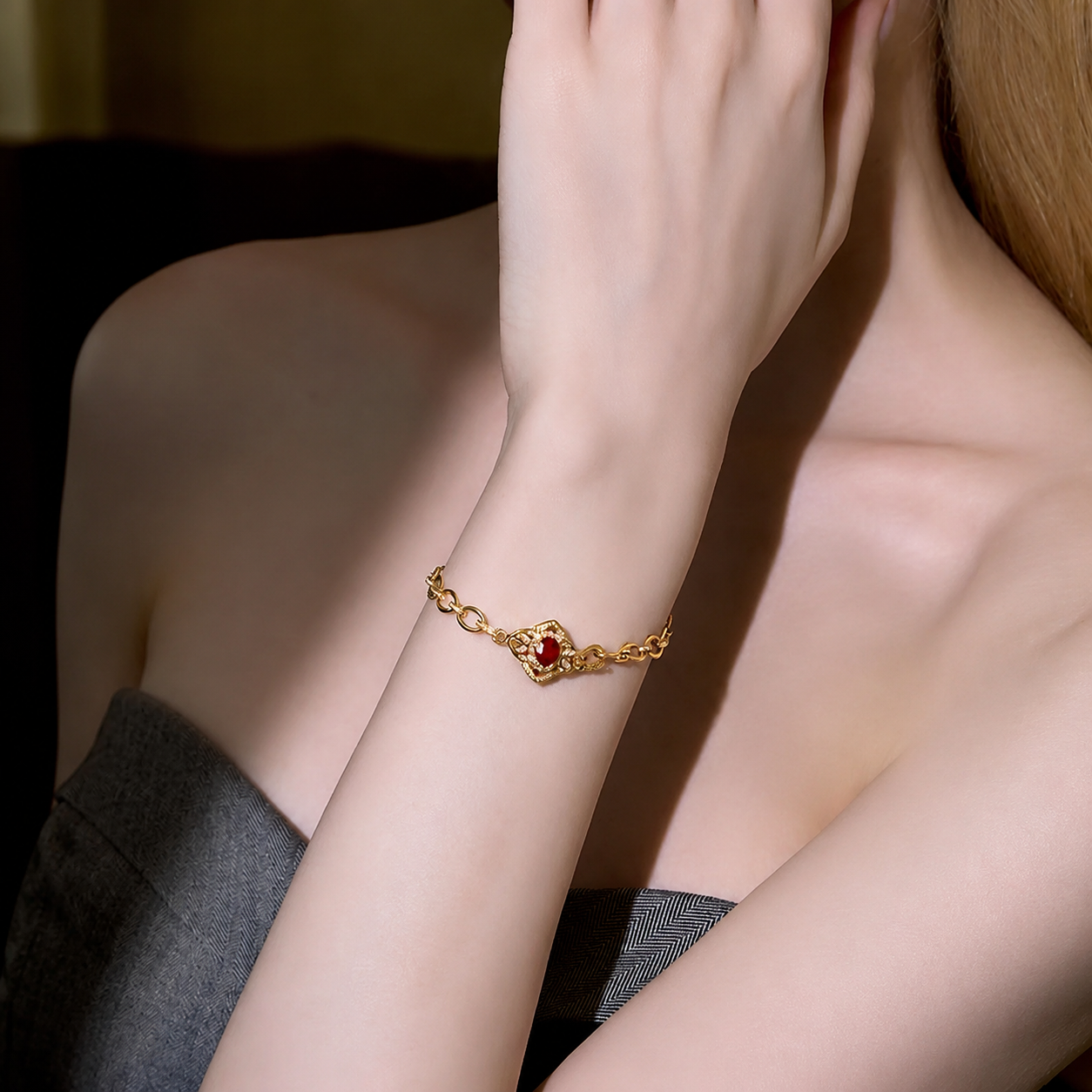 Blazing Four-Leaf Clover Bracelet