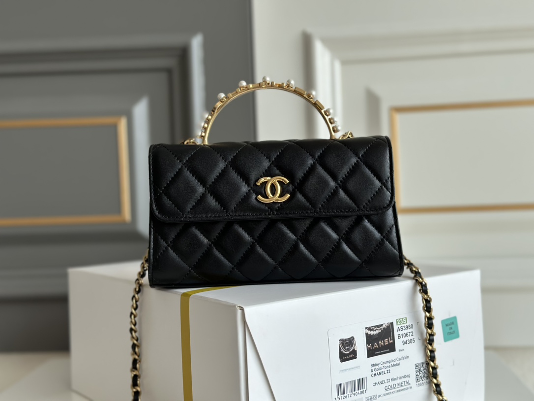 23B Mini Flap Bag with Pearl Handle in Black Quilted Lambskin with Gold-Tone Hardware (Model AS3980) - Mocuir