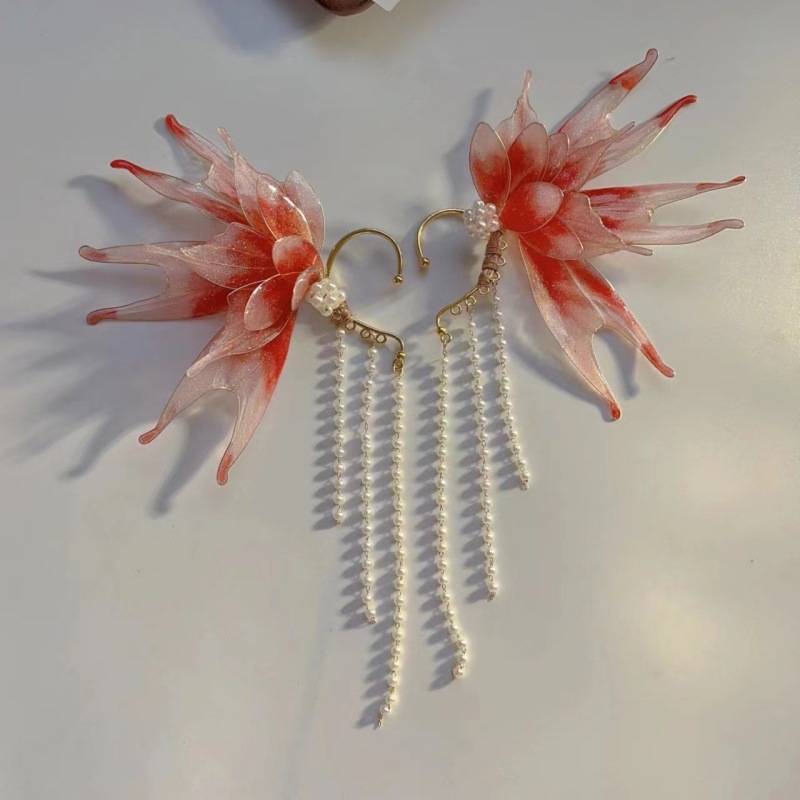 Sweet temperament, elegant and high-grade earrings