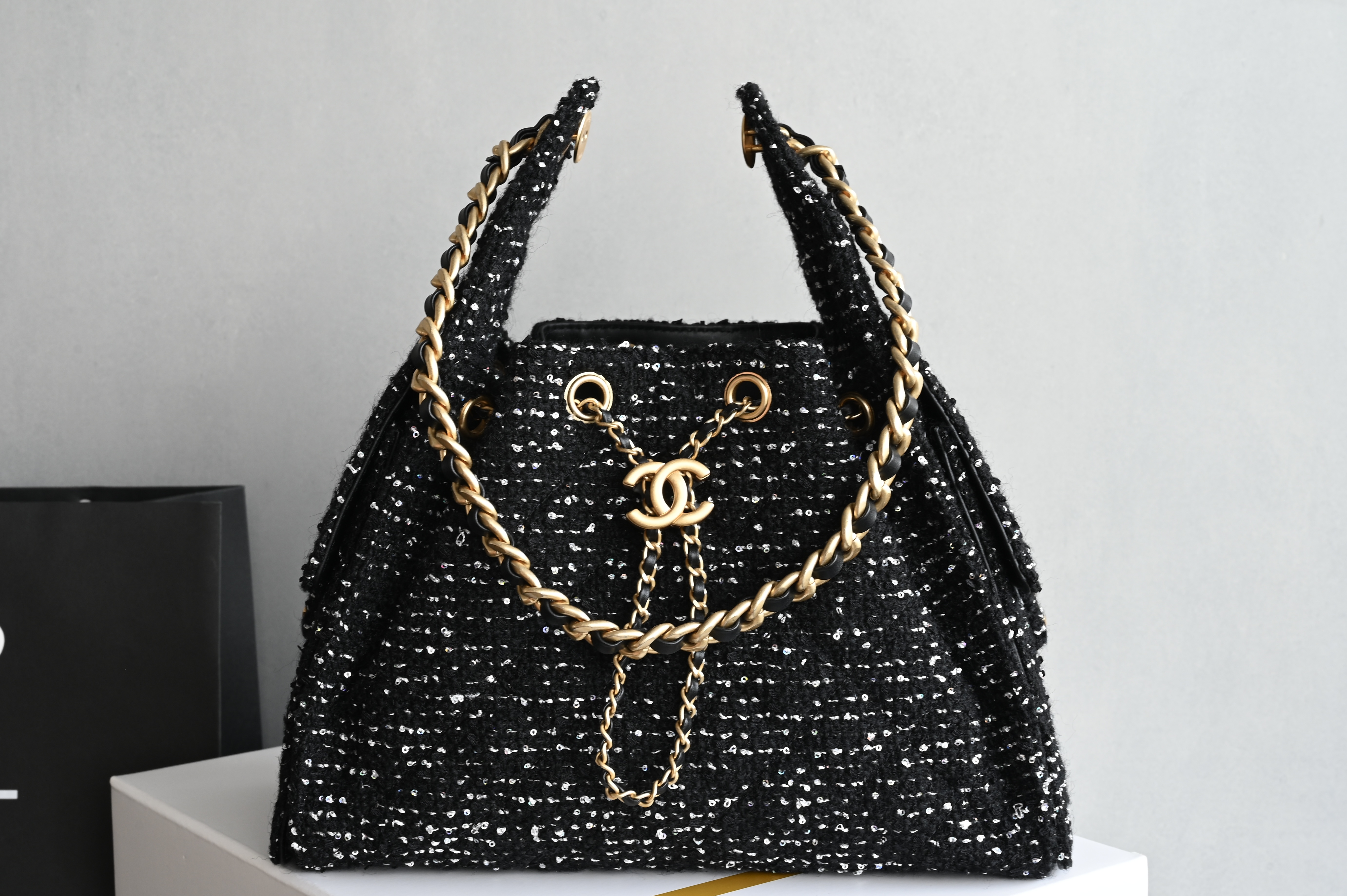 Chain Decor Hobo Bag（Black Tweed with Silver Sparkle） - Mocuir