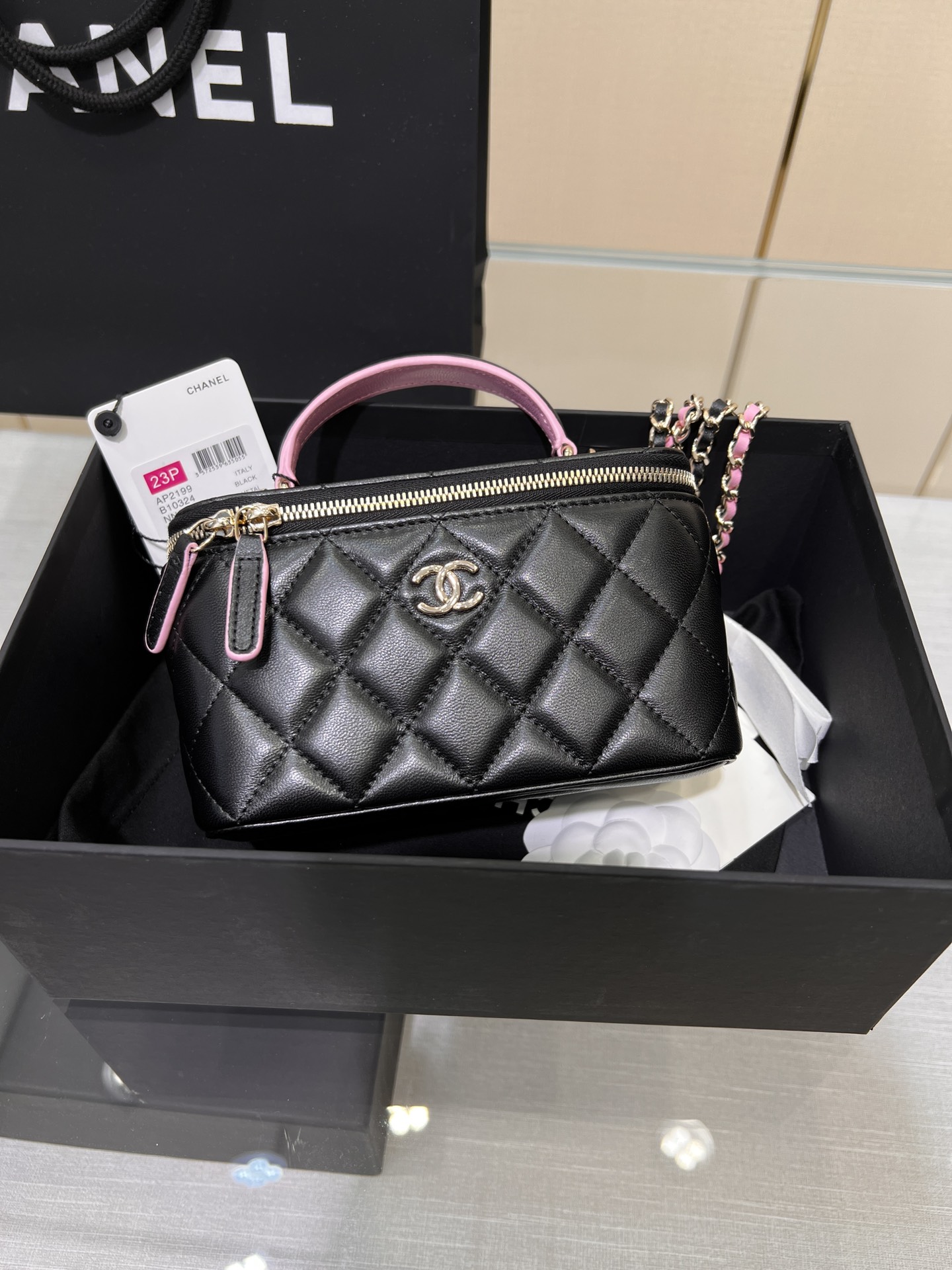 23P Long Vanity with Top Handle (Black & Pink) - Mocuir