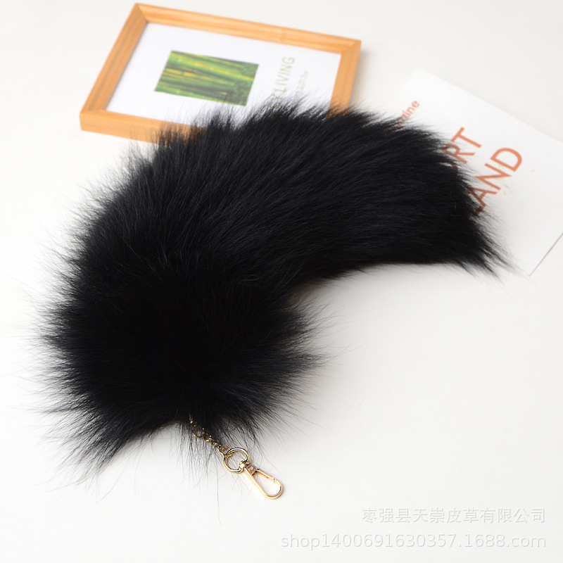 Fox tail pendant