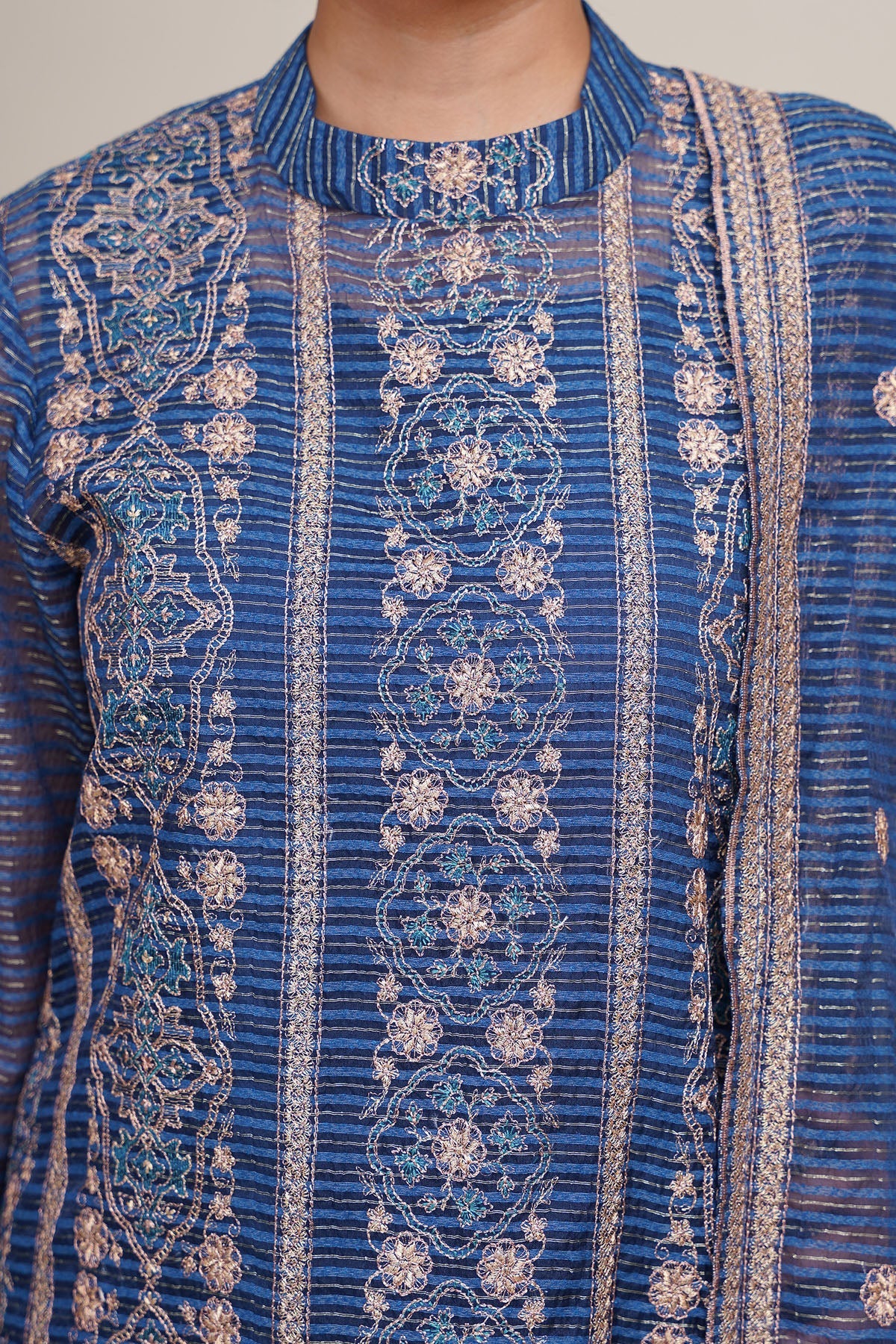 ORGANZA | EMBROIDERED