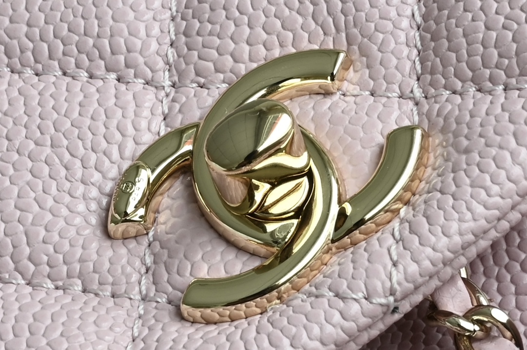 Duma Backpack in Light Pink Quilted Shiny Caviar Leather with Light Gold-Tone Metal (Model AS3857) - Mocuir