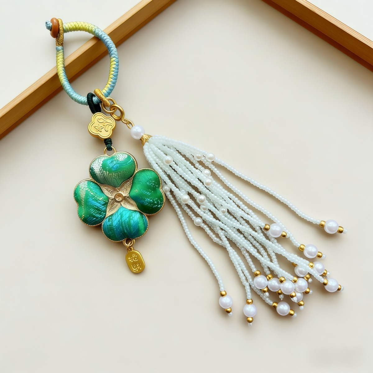 Chinese style embroidery gourd pendant decoration
