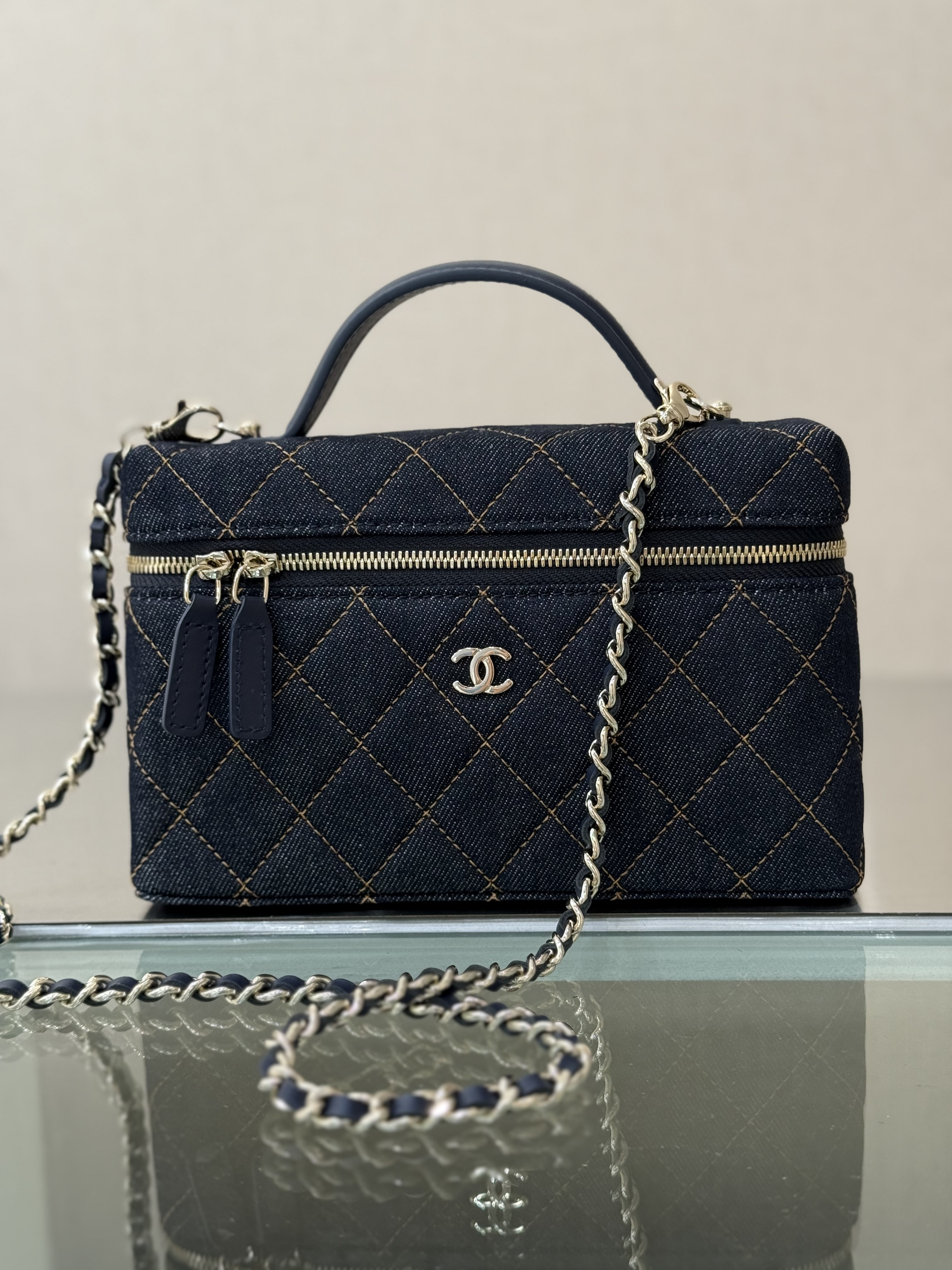 Small Vanity Case in Denim - Mocuir