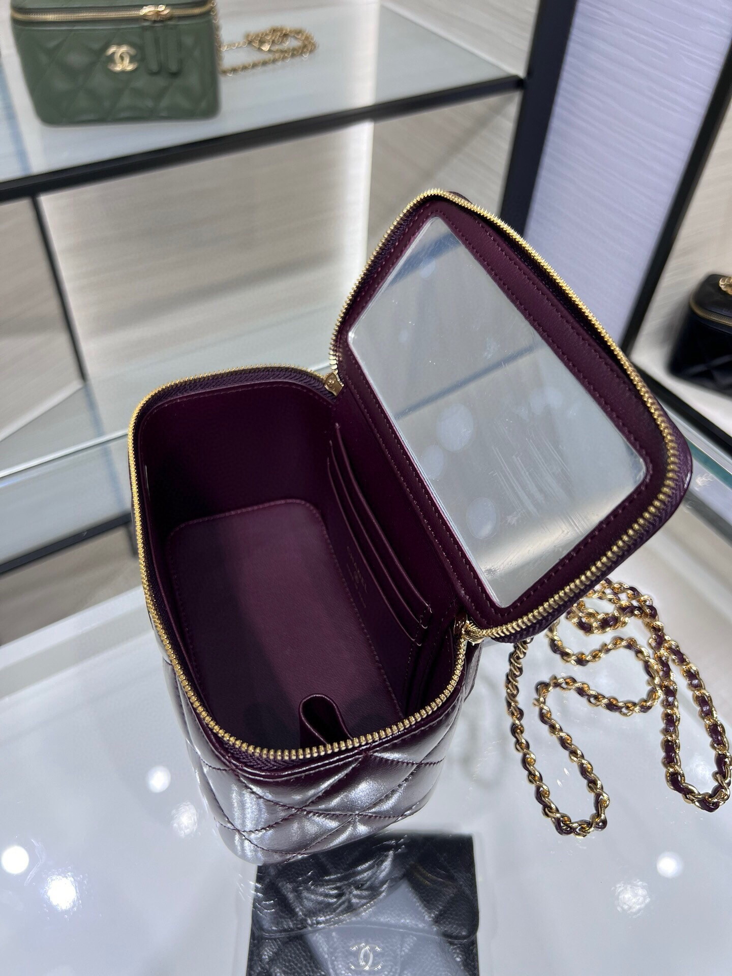 24BSmall Vanity Case with Top Handle（Burgundy） - Mocuir