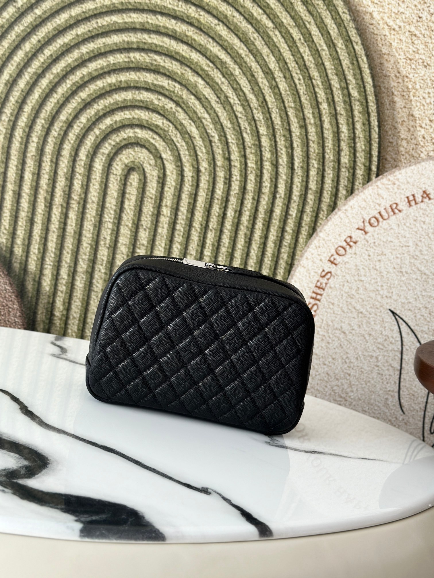 Large Cosmetic Clutch - Mocuir