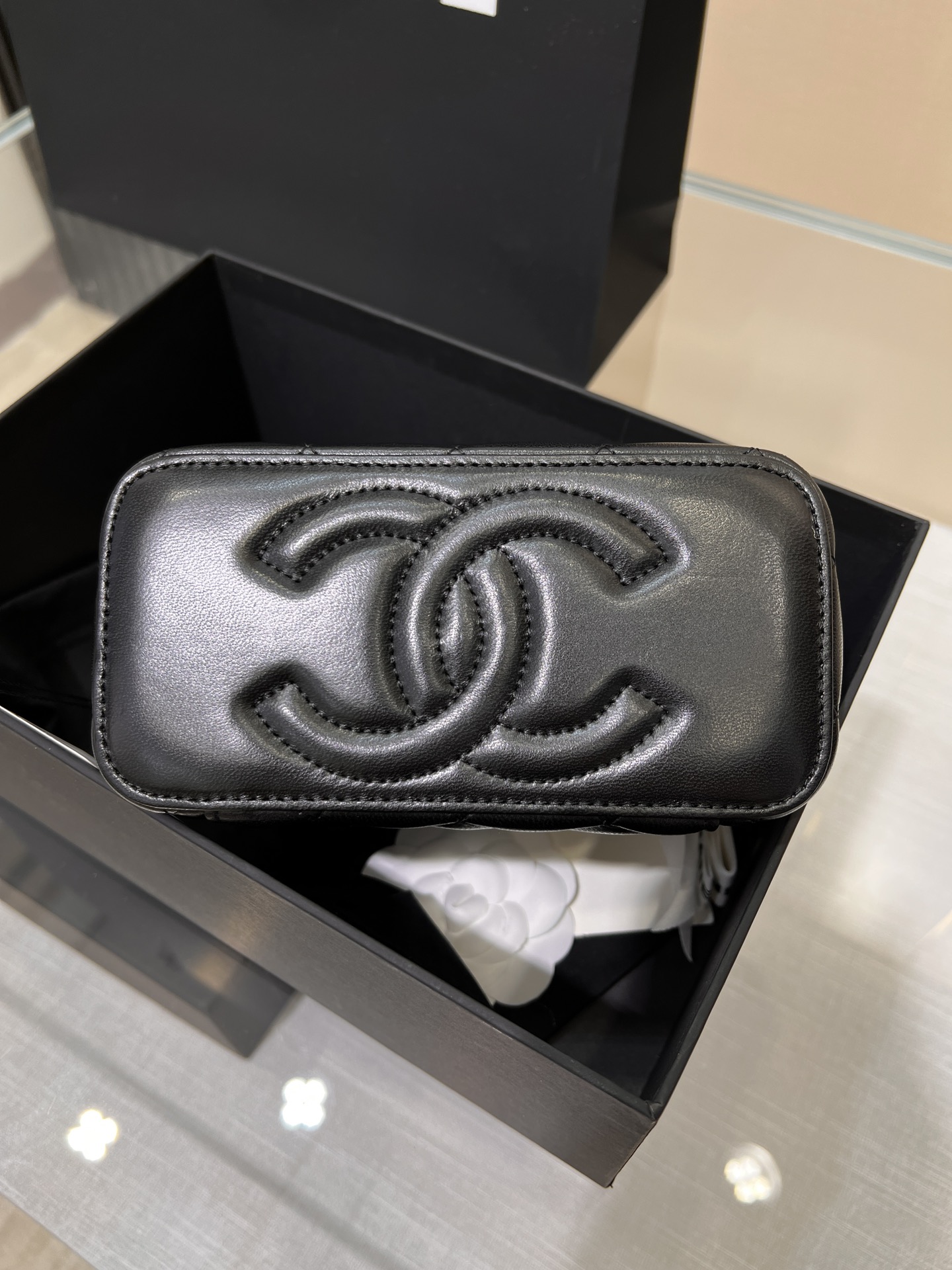 23P Long Vanity with Top Handle (Black & Pink) - Mocuir