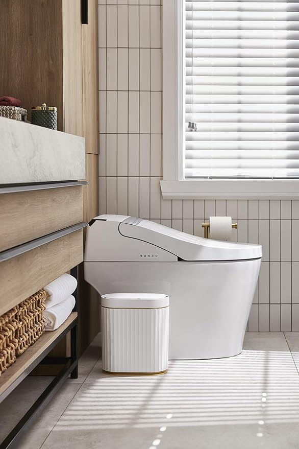 SMARTTOSS Black Bathroom Trash Can with