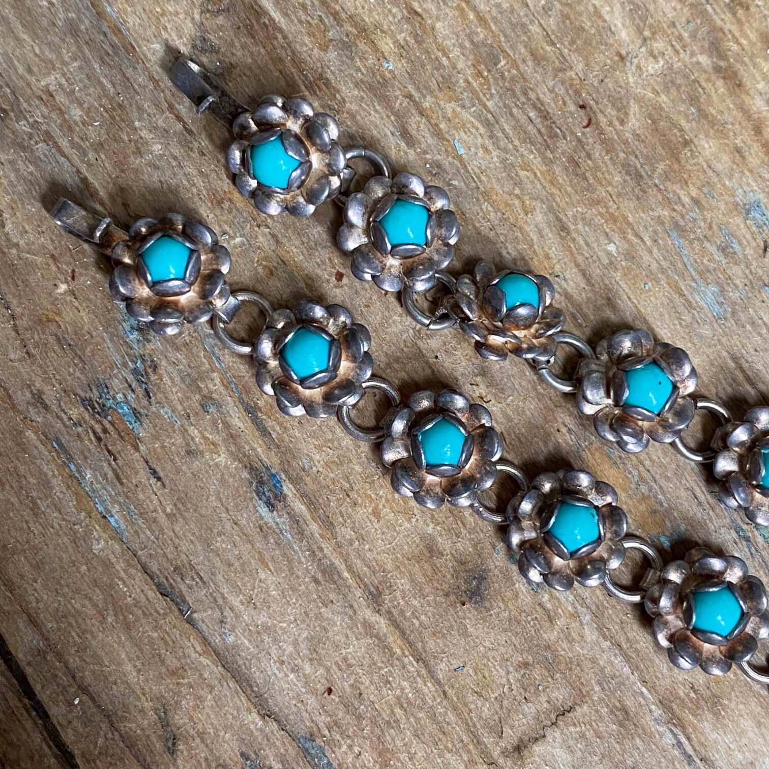 Vintage Mexican 3-D Rose Bracelet Turquoise Glass