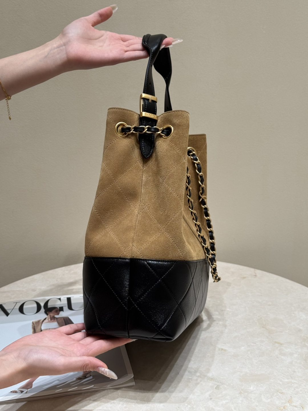 25A Pre-Fall Collection AS5634 Hobo Bucket Bag in Caramel Suede Calfskin & Black Lambskin with Antique Gold-Tone Hardware - Mocuir