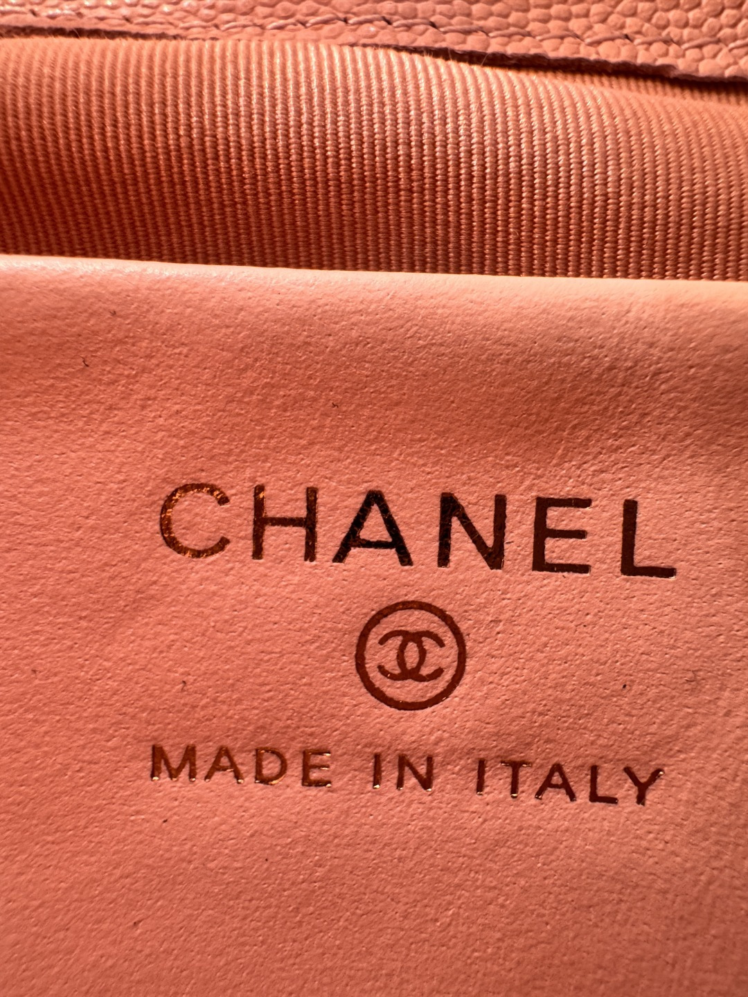 Metal Handle Bucket Bag（Pink） - Mocuir