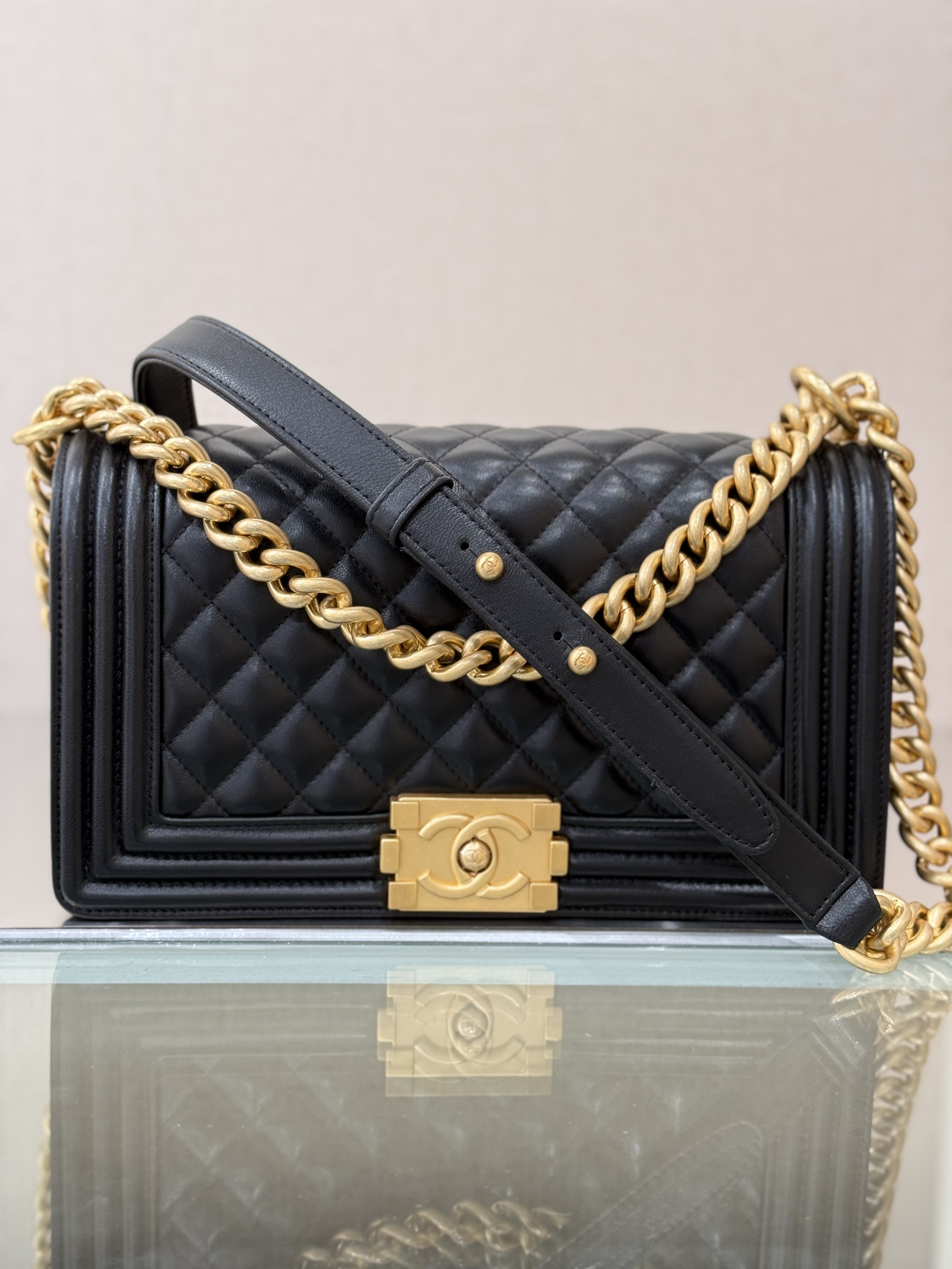 Medium Le Boy Flap Bag（Gold） - Mocuir