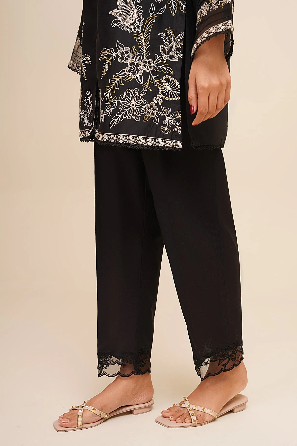 CAMBRIC | EMBROIDERED