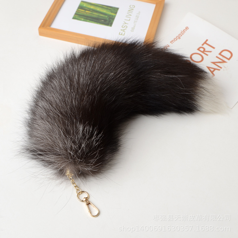 Fox tail pendant