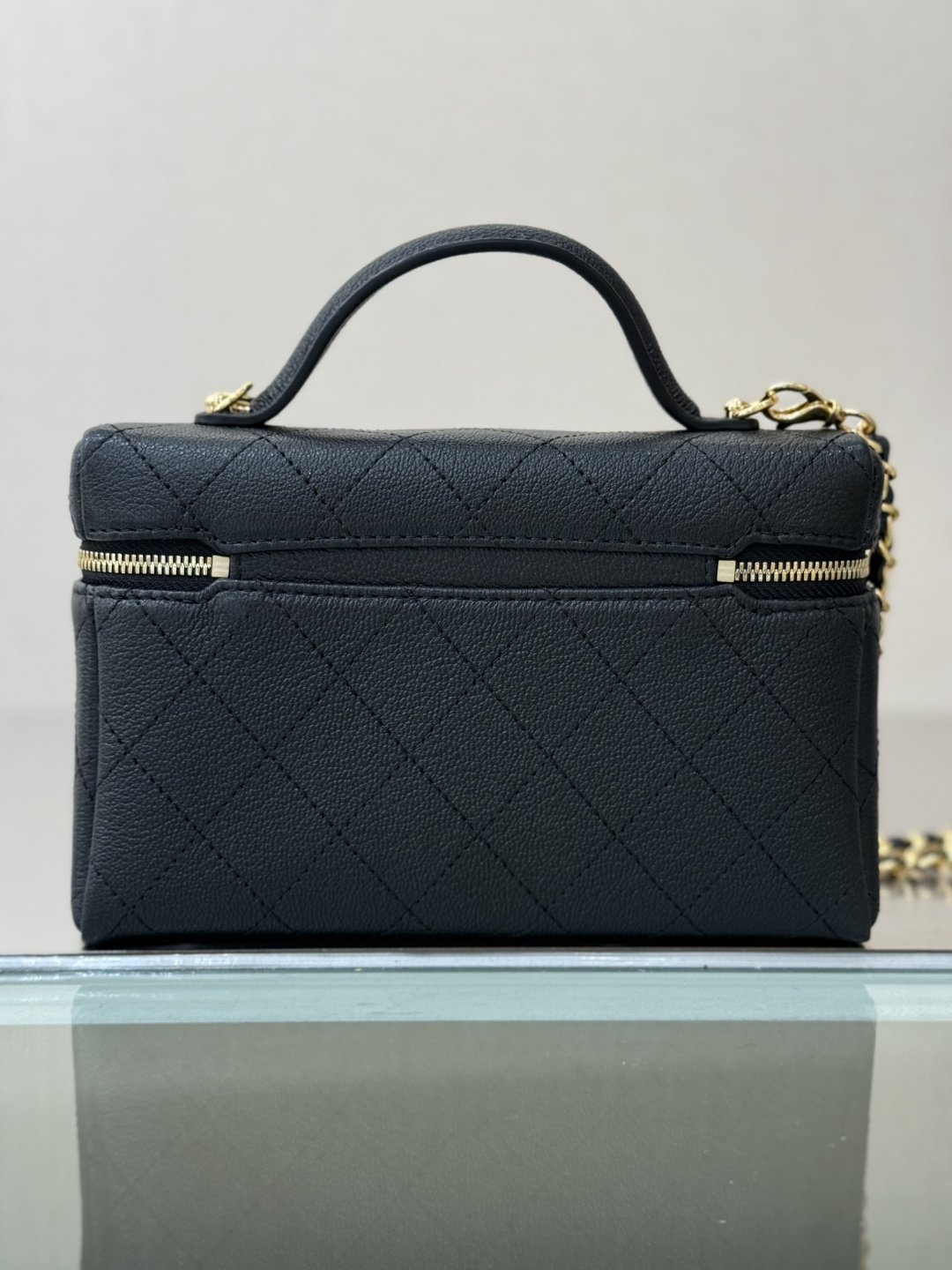 Clutch with Chain (LP Style Bag) - Mocuir