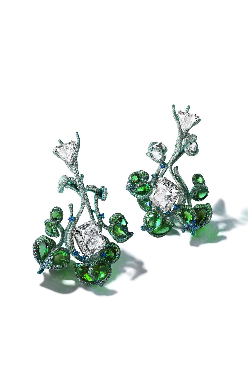 Morning Dew Vine Emerald Diamond Earrings