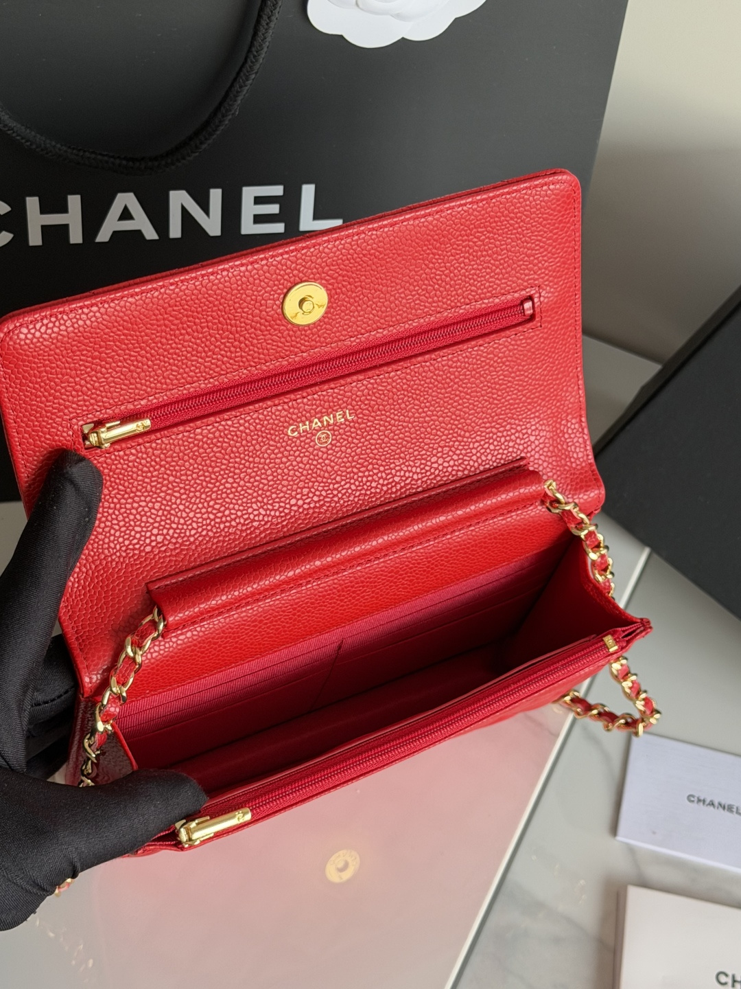 25C/26C Wallet On Chain（Red） - Mocuir