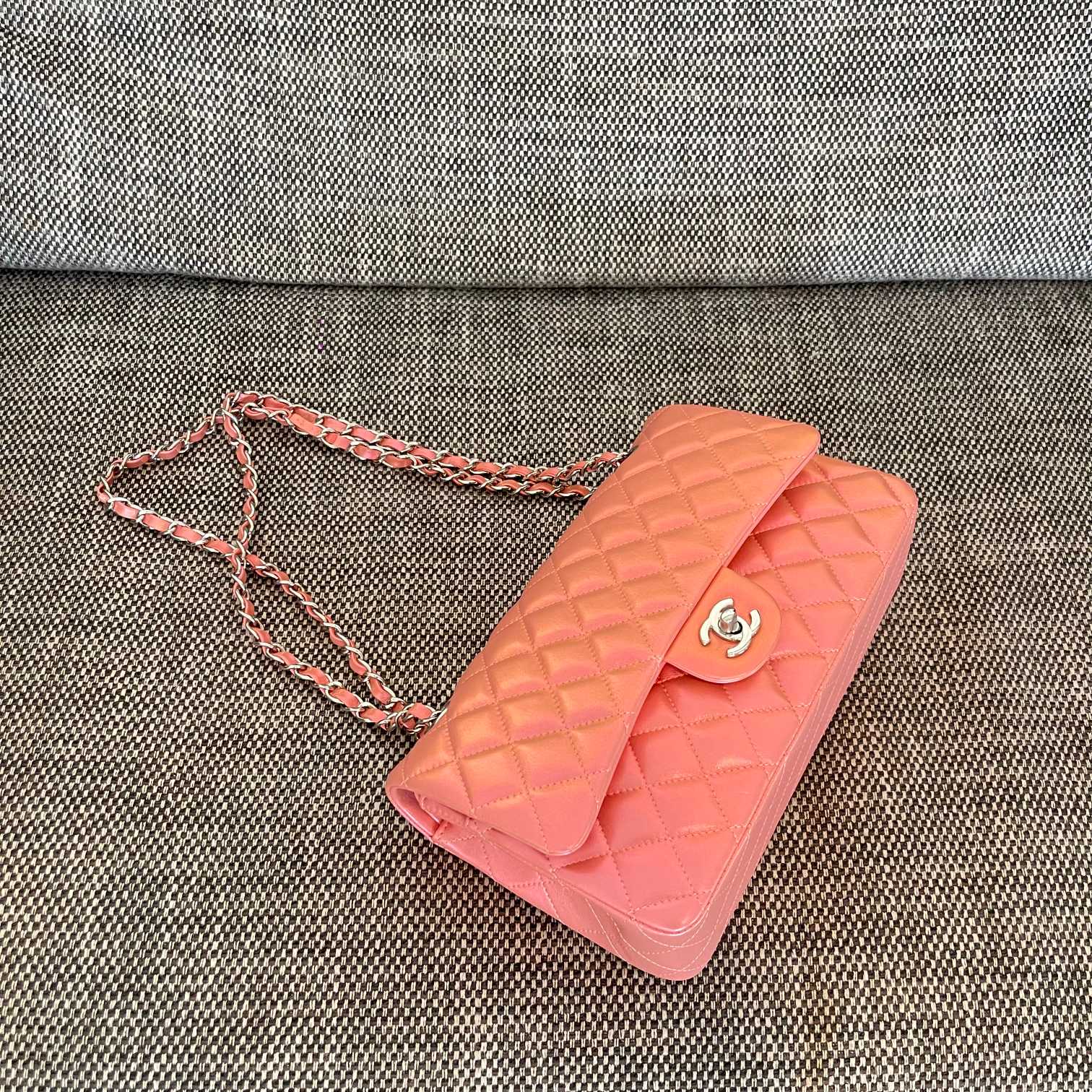 Classic Flap Quilted Lambskin Shoulder Bag in Peach Pink (Silver Hardware) - Mocuir