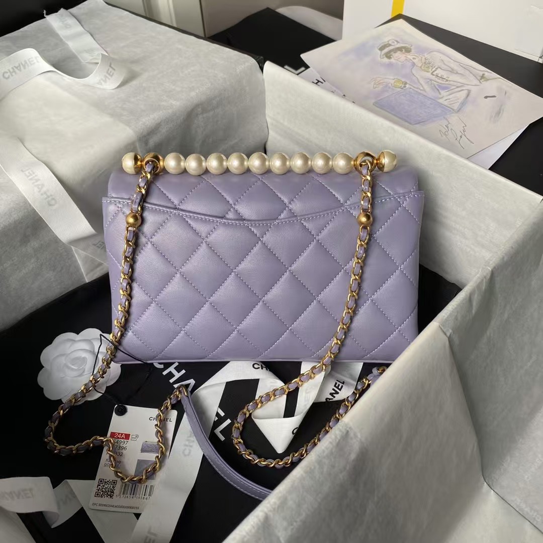 AS4997 Flap Bag With Top Handle Shiny Lambskin Imitation Pearls & Gold-Tone Metal Purple