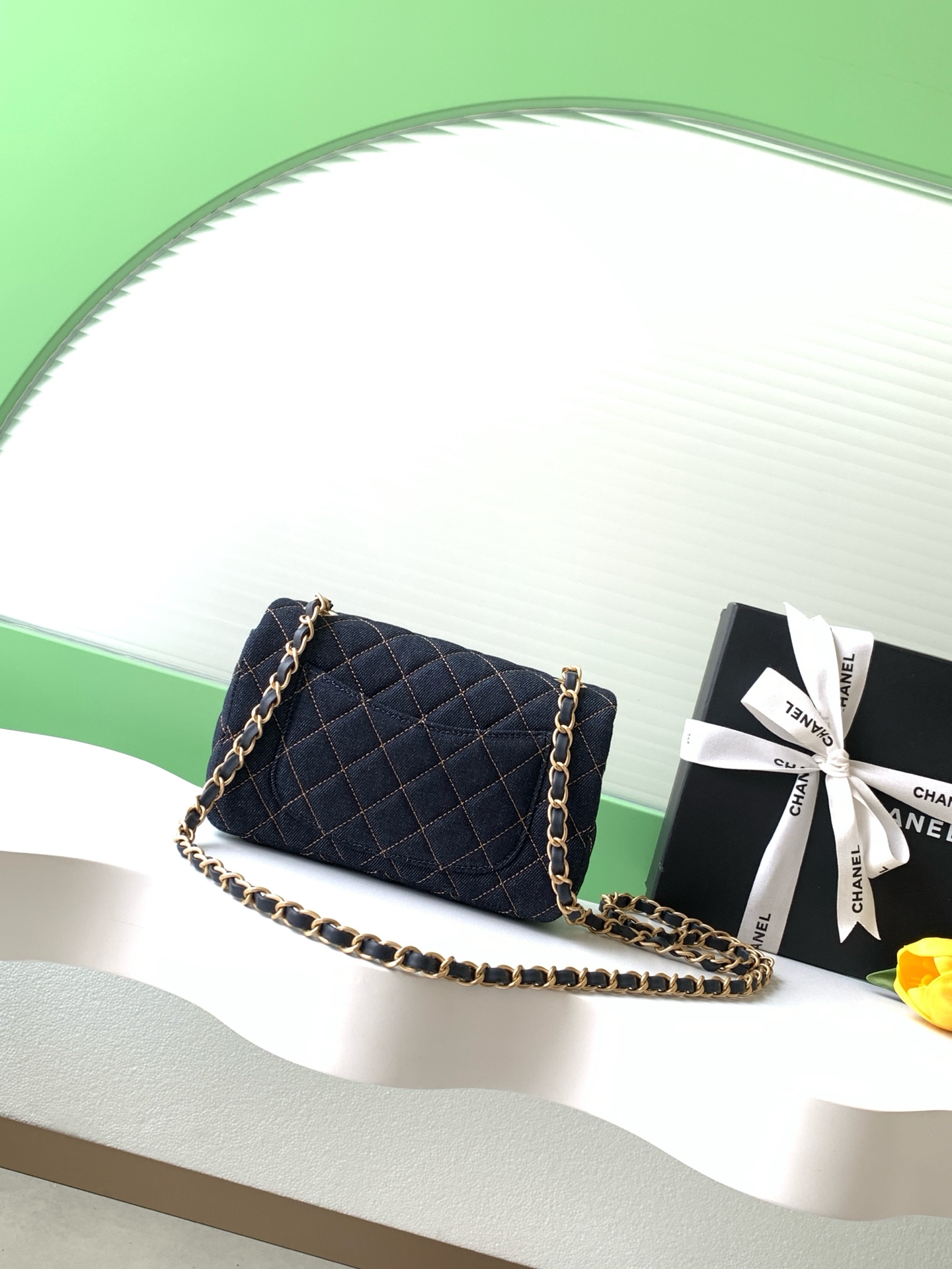 Classic Flap (CF) Large Mini in Dark Blue Denim with Gold Hardware (Model A01112, 25C26P Pre-Collection) - Mocuir