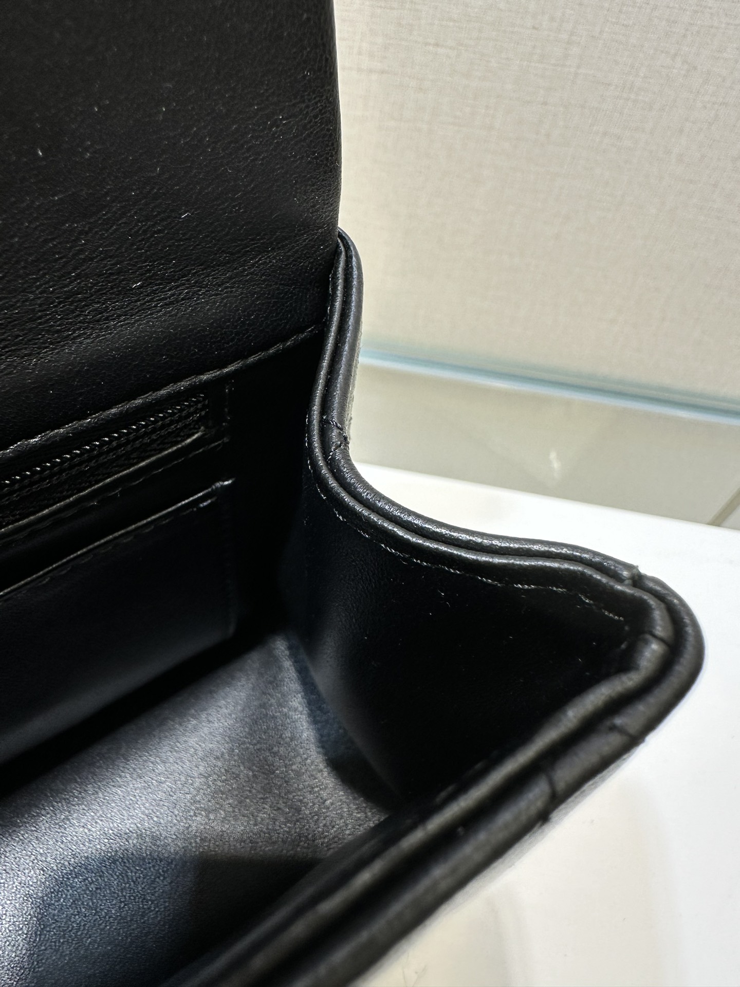 Mini Flap Bag with Top Handle（Black） - Mocuir