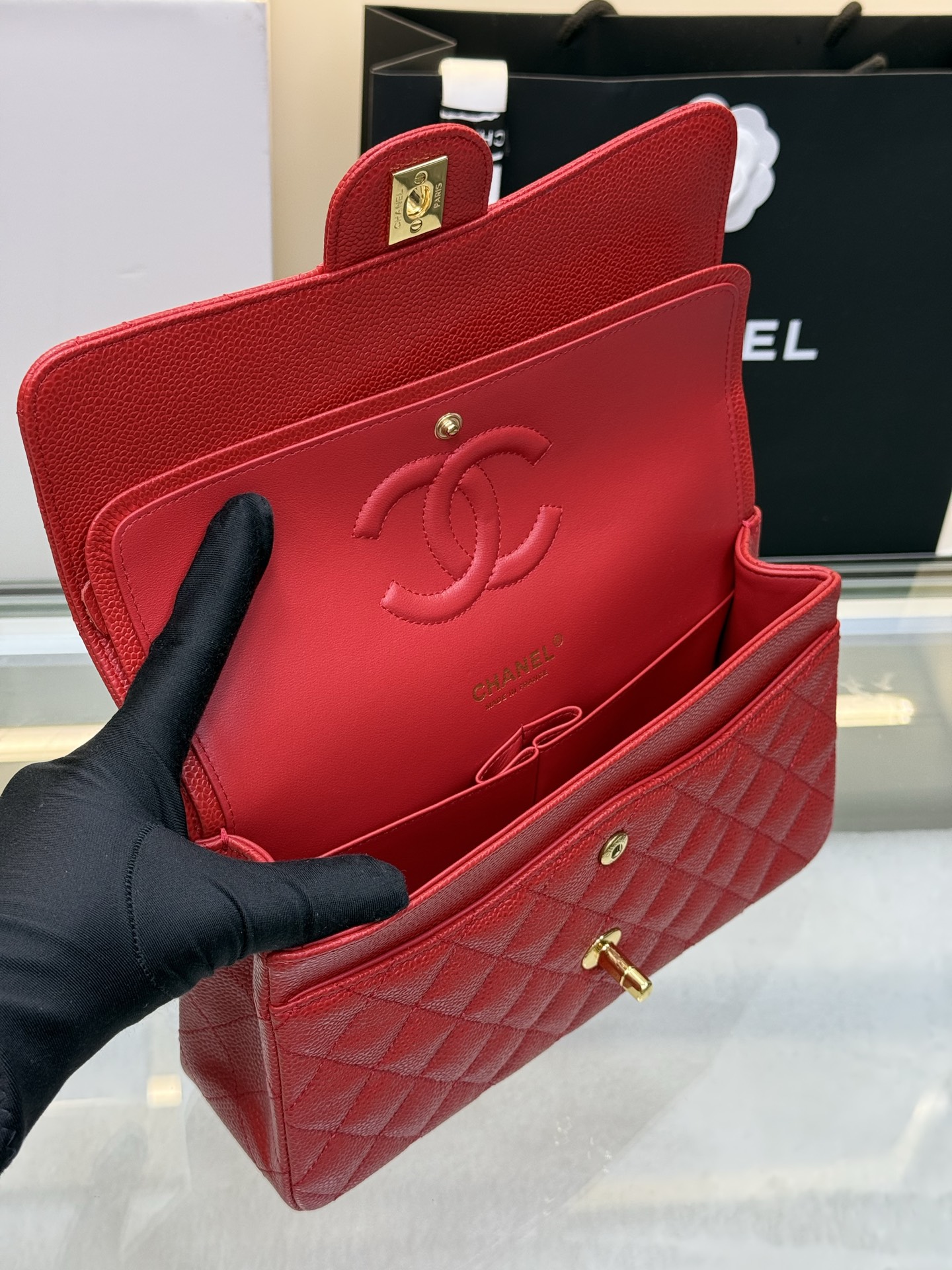 Classic Flap Bag（Red） - Mocuir