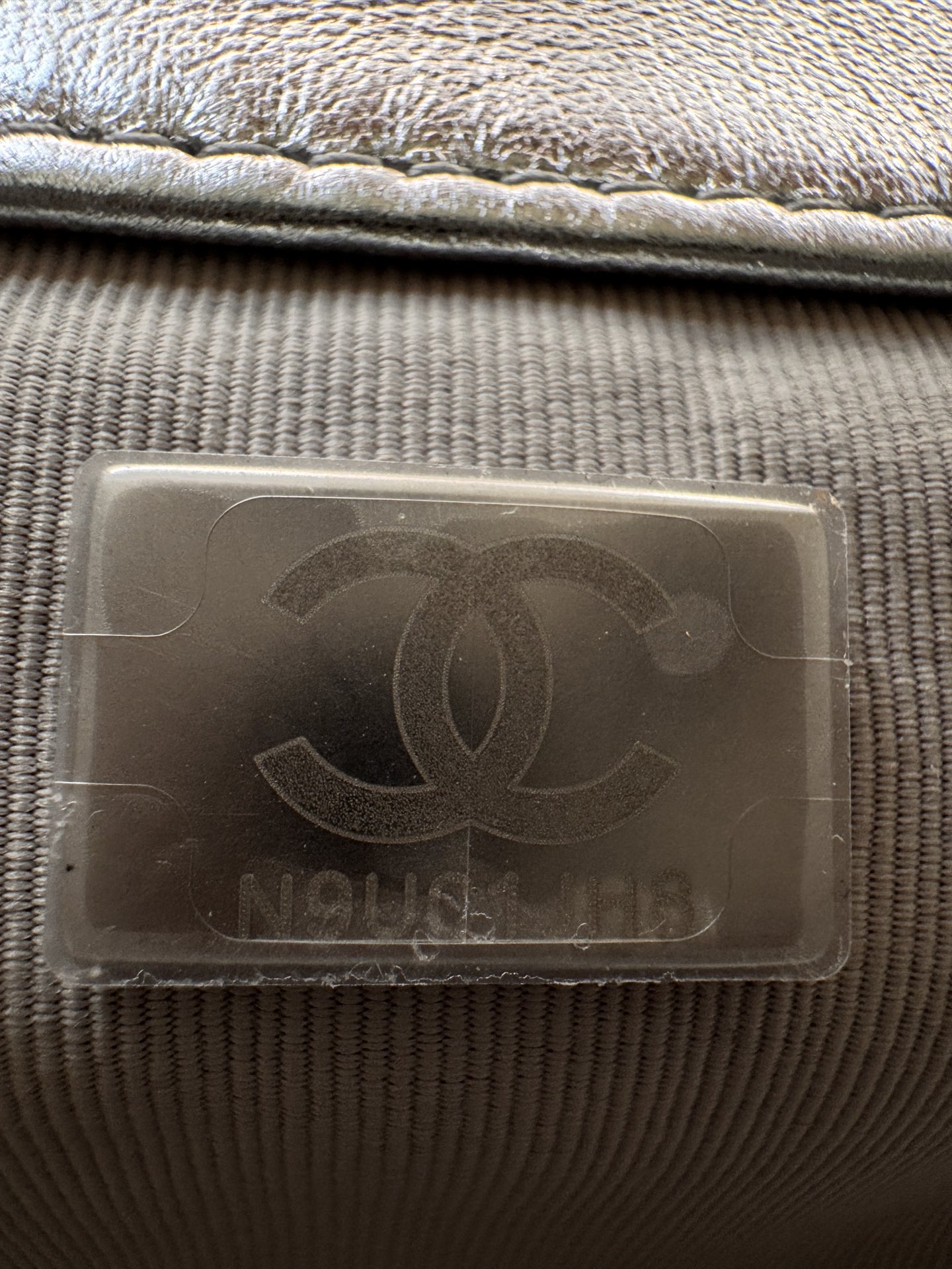 Drawstring Bucket Backpack（Metallic Silver） - Mocuir