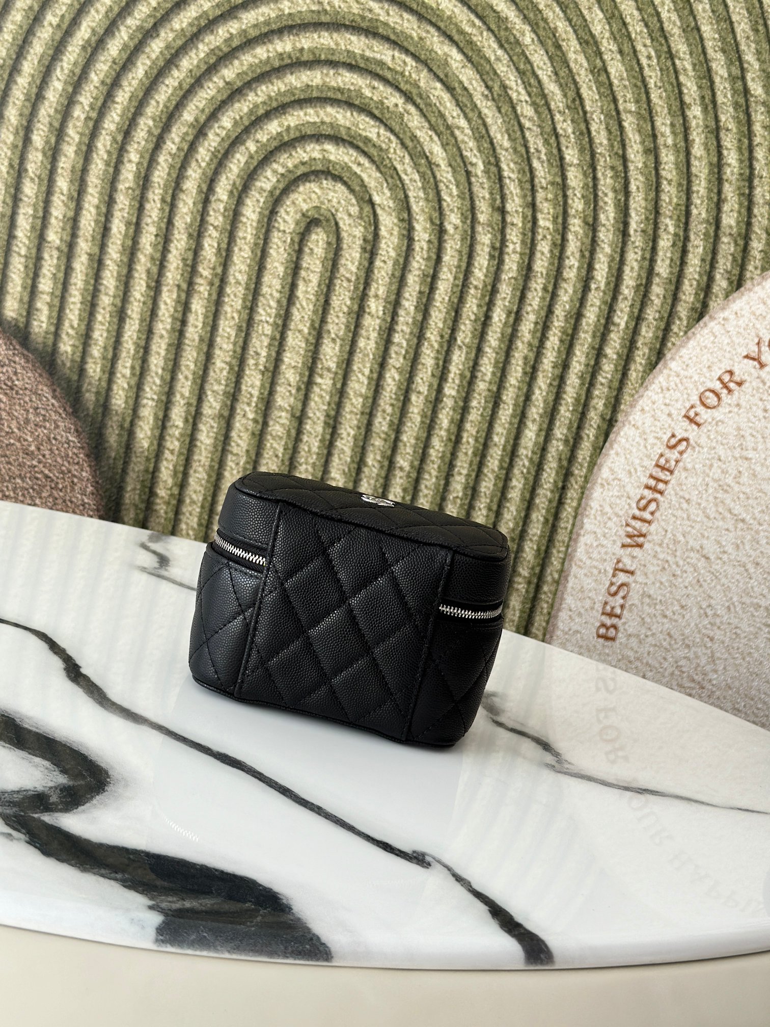 25C/26C SmallMedium Vanity Case - Mocuir