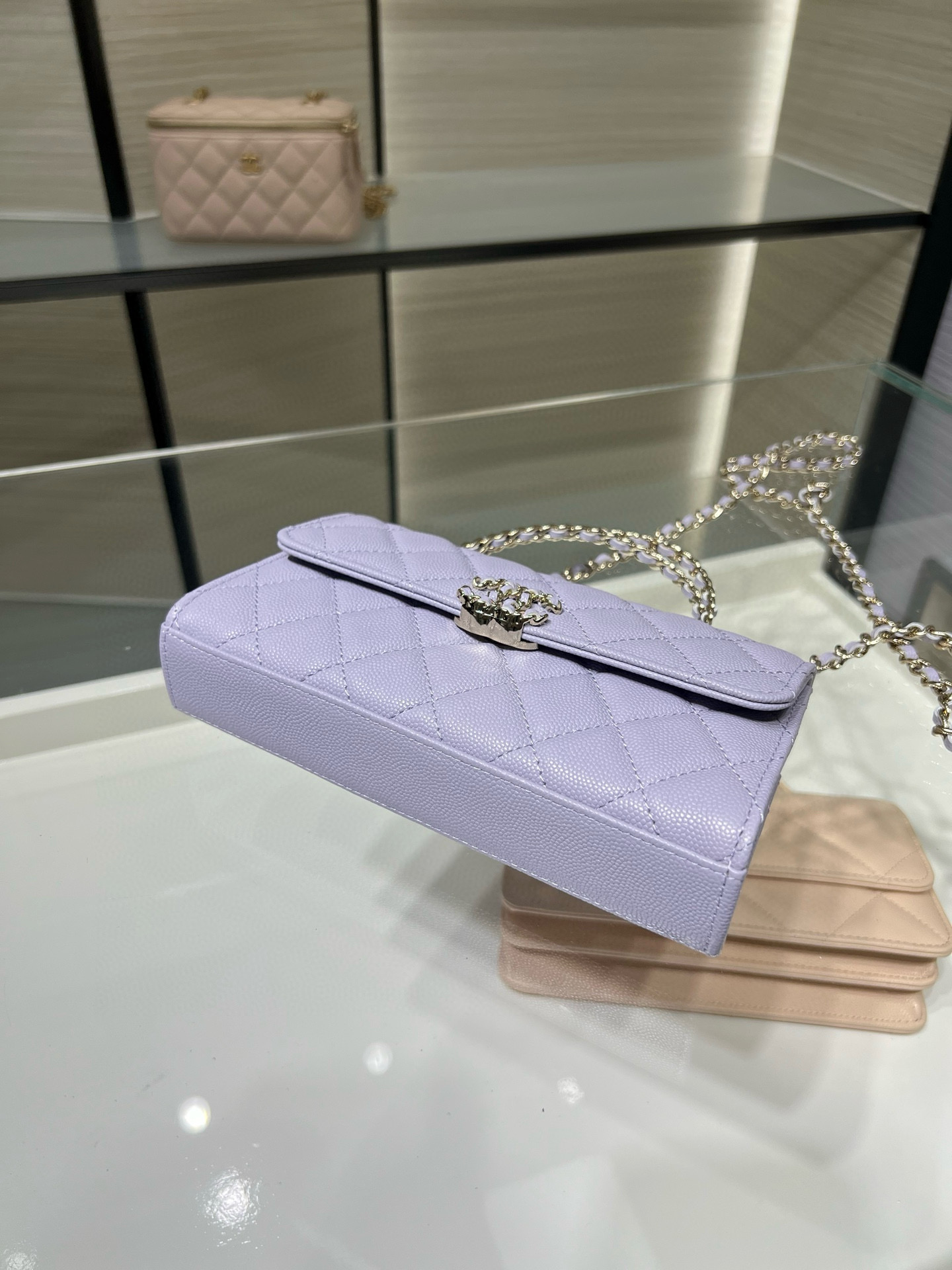 26S Spring-Summer Collection AP3238 Mini Top Handle Flap Bag in Purple Quilted Grained Calfskin (Caviar) with Gold-Tone Hardware - Mocuir