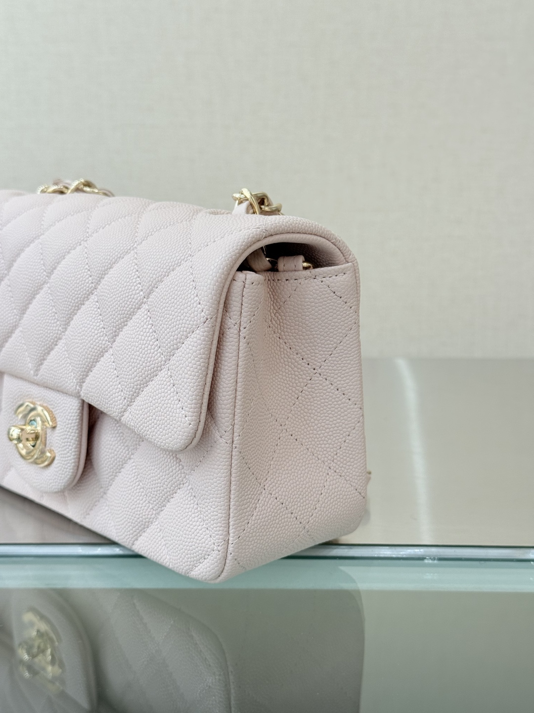 Mini Classic Flap Handbag（Off-White） - Mocuir