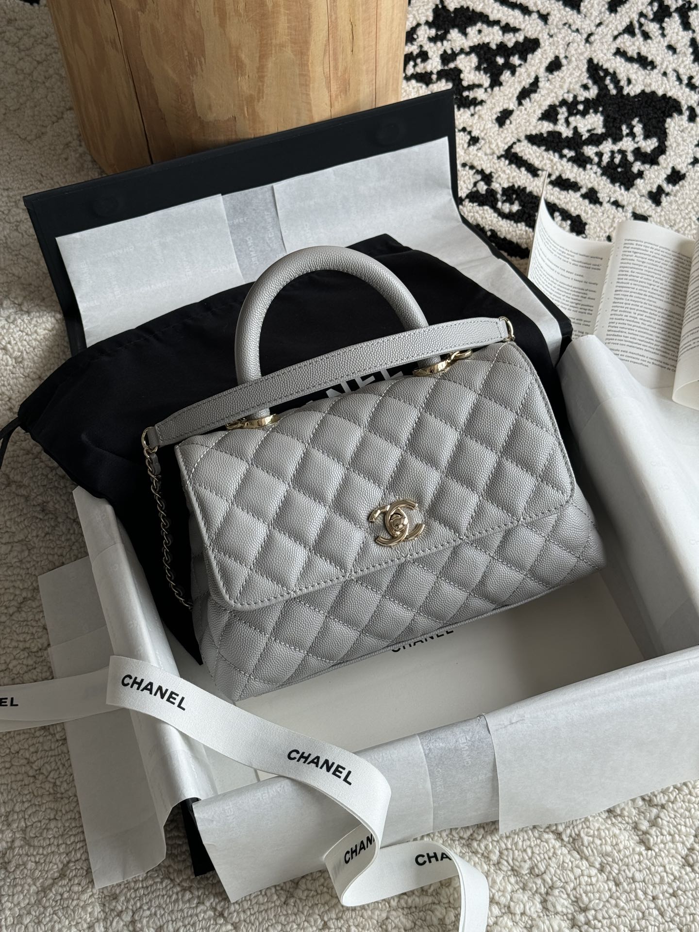 Small Coco Handle Flap Bag in Light Grey Quilted Caviar Leather with Light Gold-Tone Hardware - Mocuir