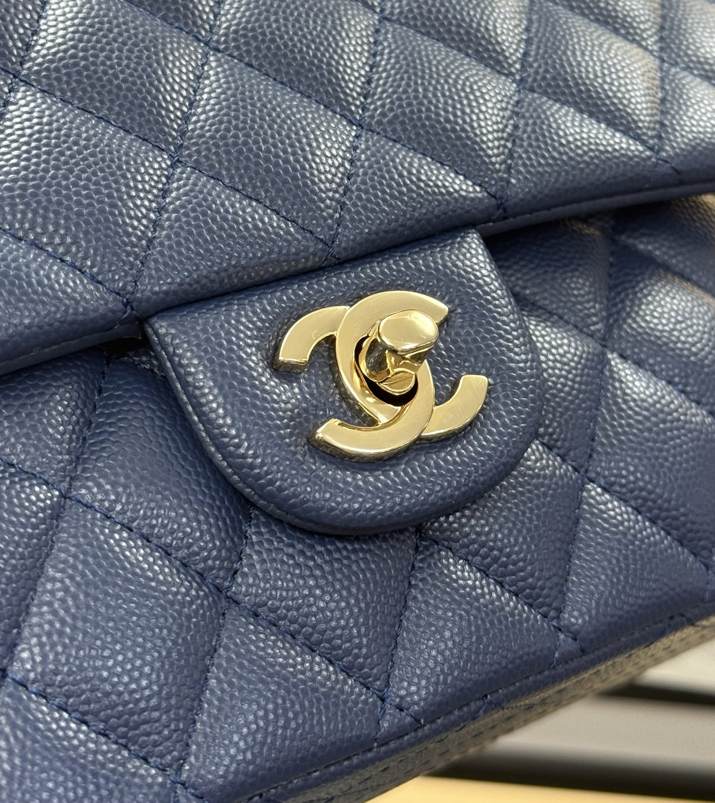 Classic Flap Bag（Navy Blue） - Mocuir