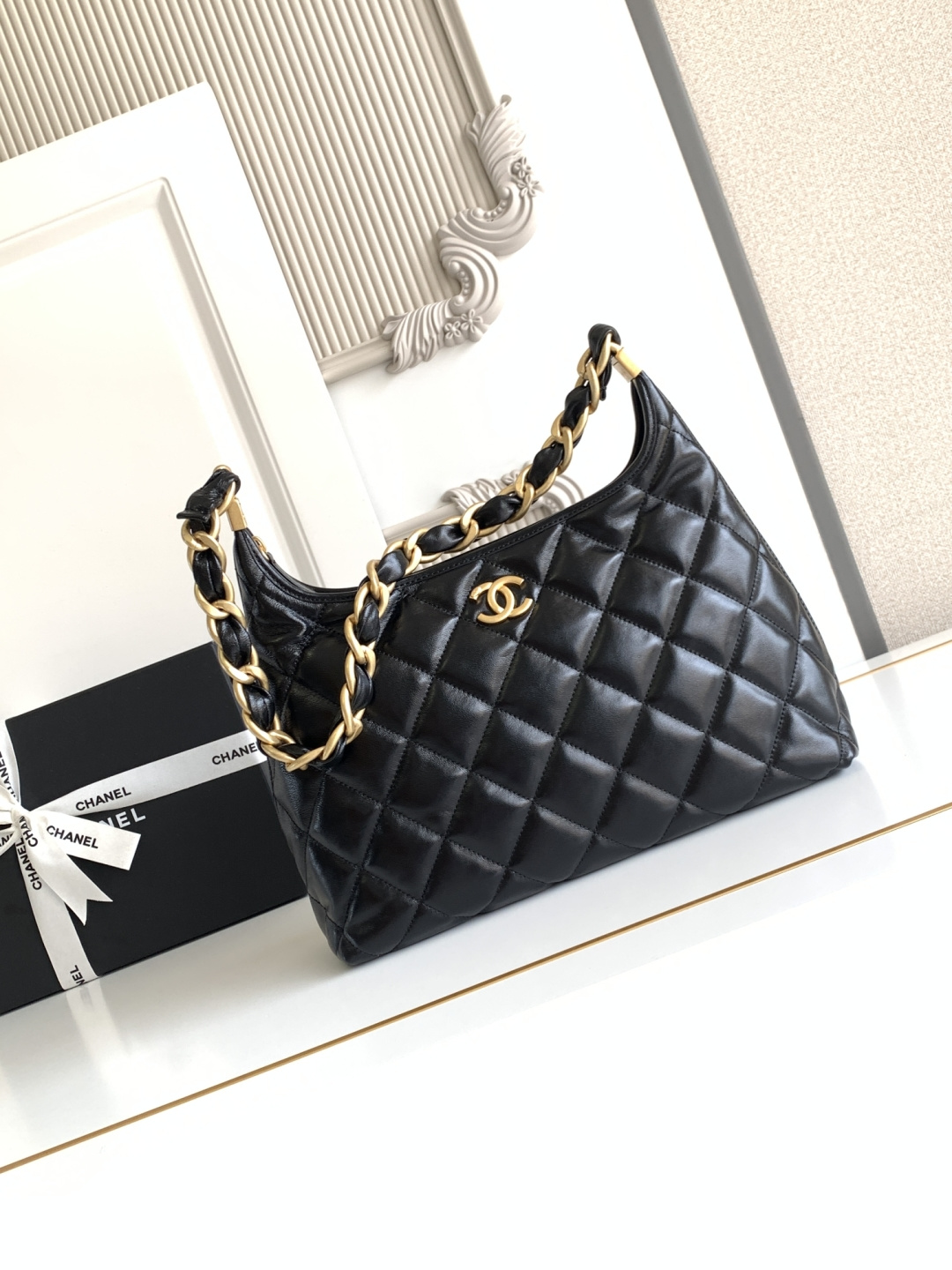25 Black Hobo Bag (Model AS4382) - Mocuir