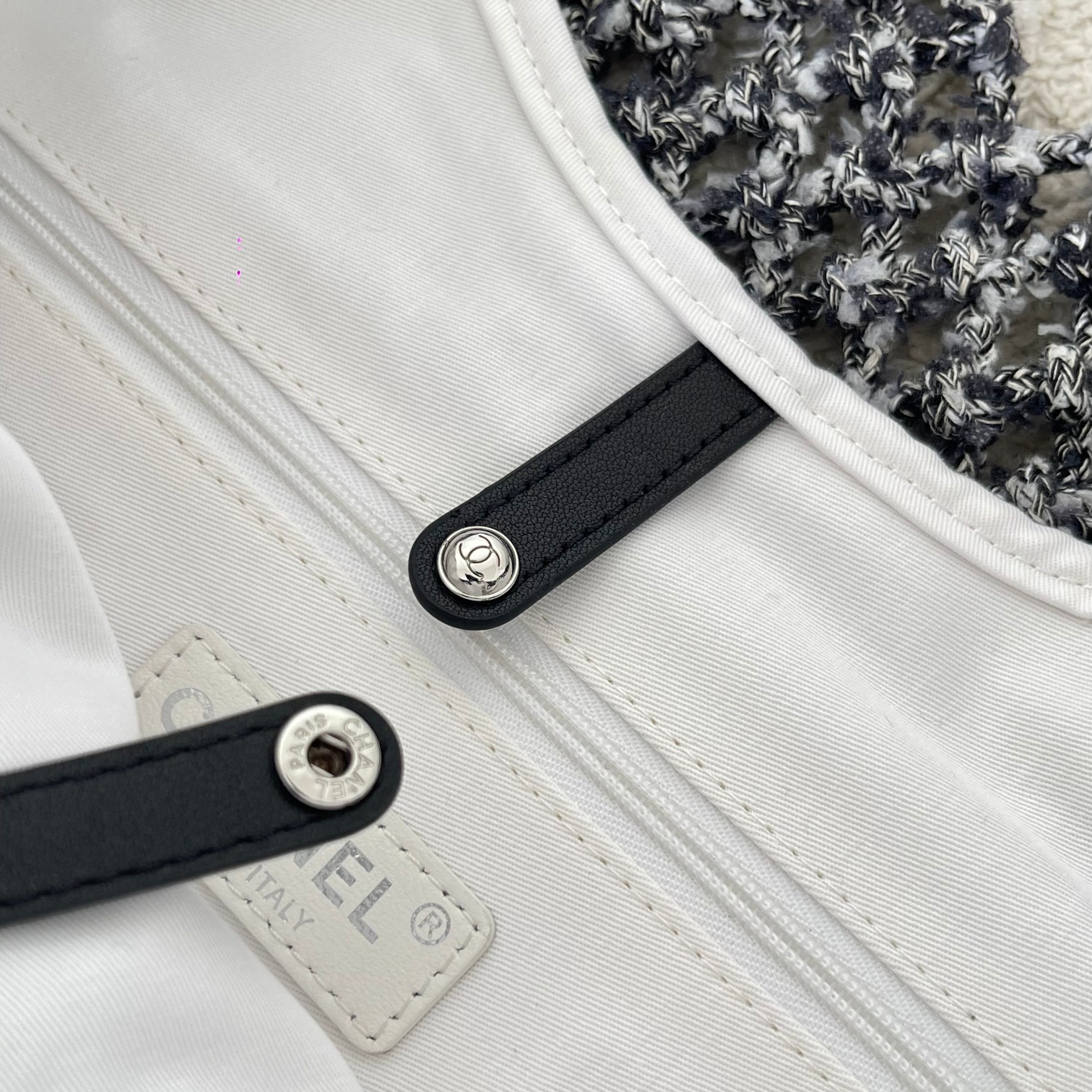 24C Black-Grey Knitted Mesh Tote Handbag with Attached Black Calfskin Mini Flap Bag and Silver-Tone Hardware - Mocuir