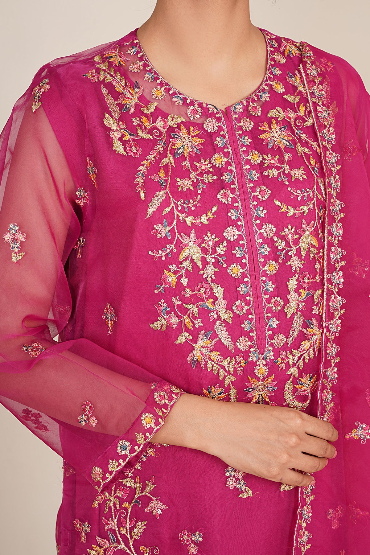 ORGANZA | EMBROIDERED