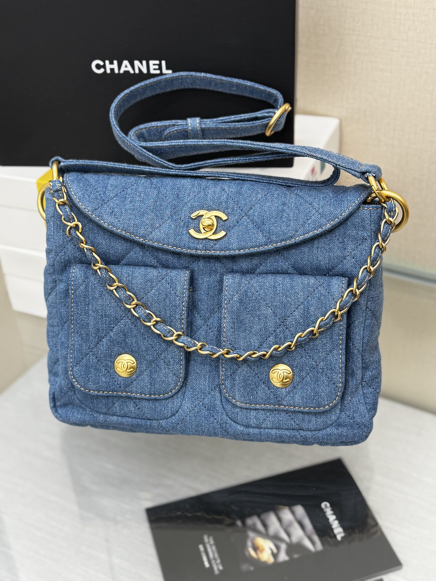 Denim Messenger Bag - Mocuir