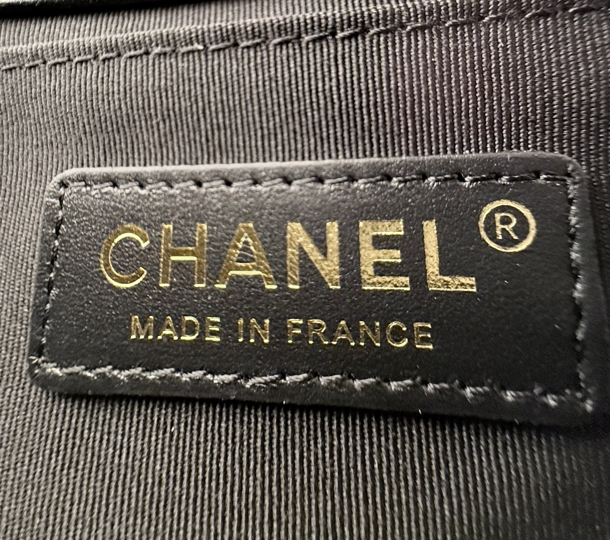 Medium Le Boy Flap Bag（Gold） - Mocuir