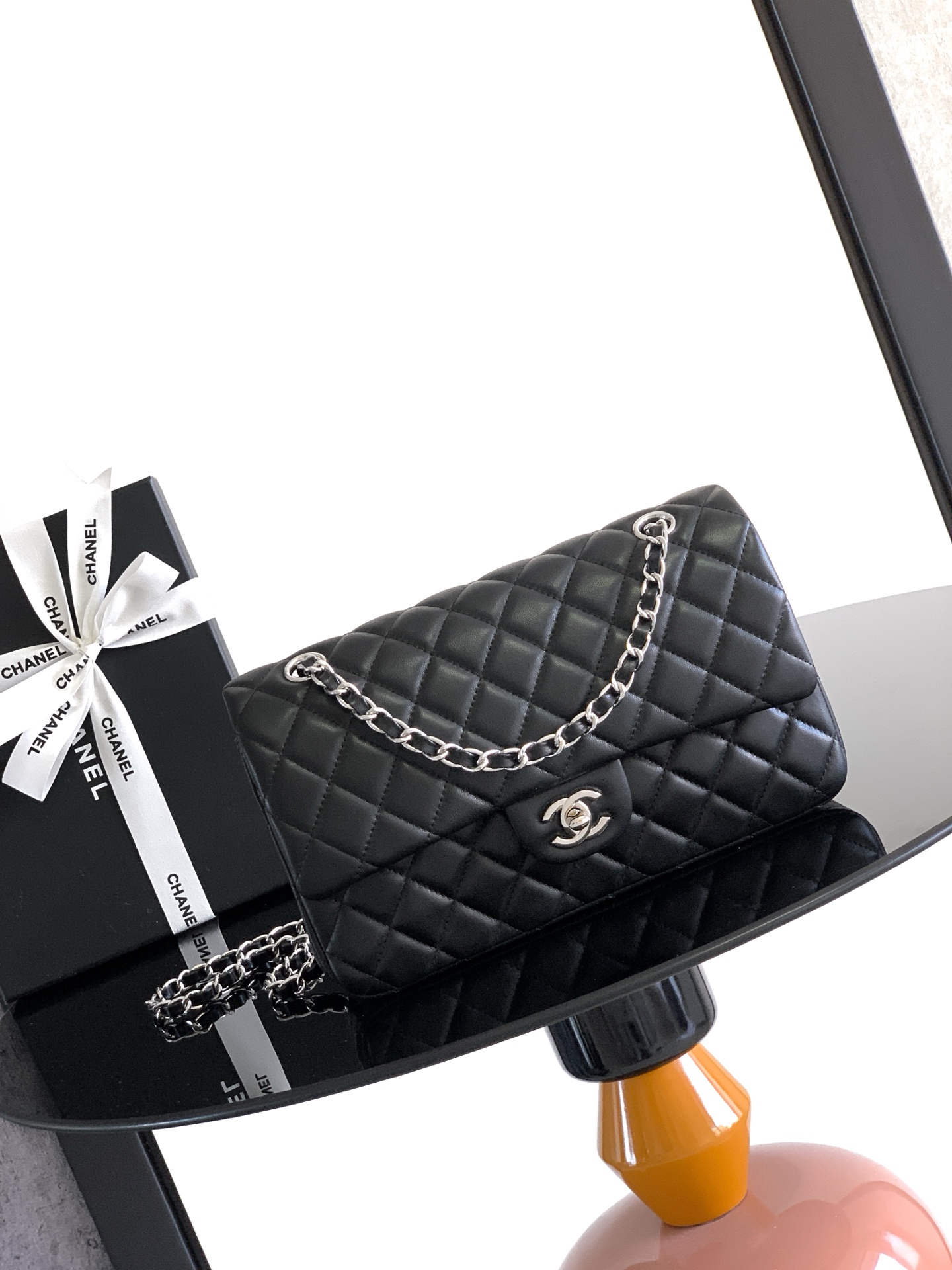 Classic Flap Bag（Black/Silver logo） - Mocuir