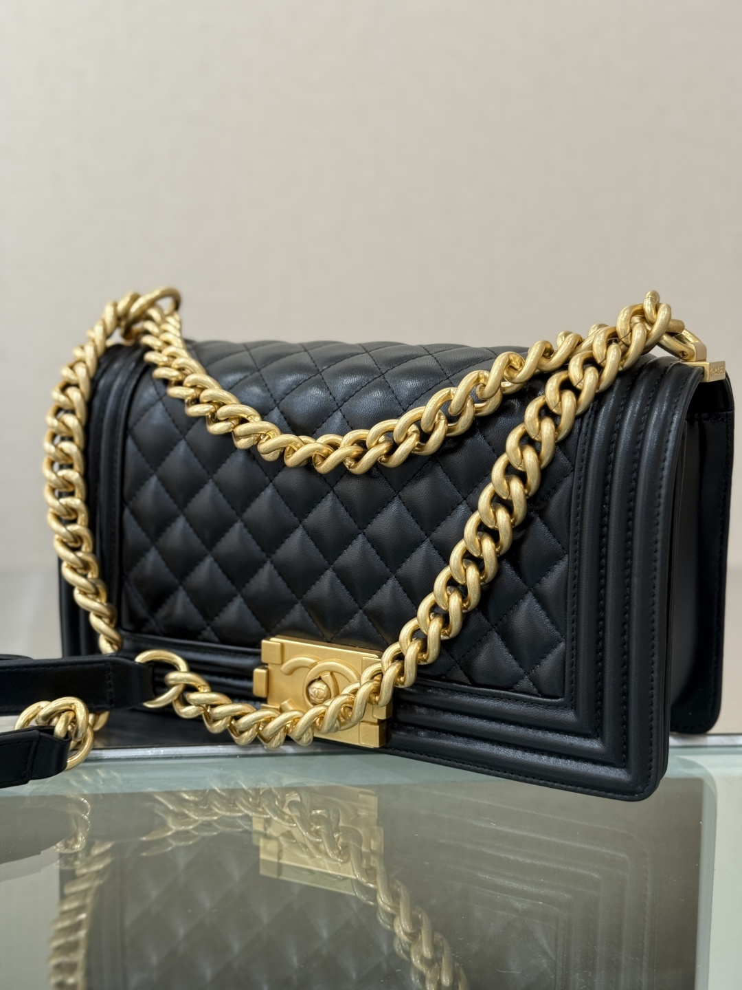 Medium Le Boy Flap Bag（Gold） - Mocuir