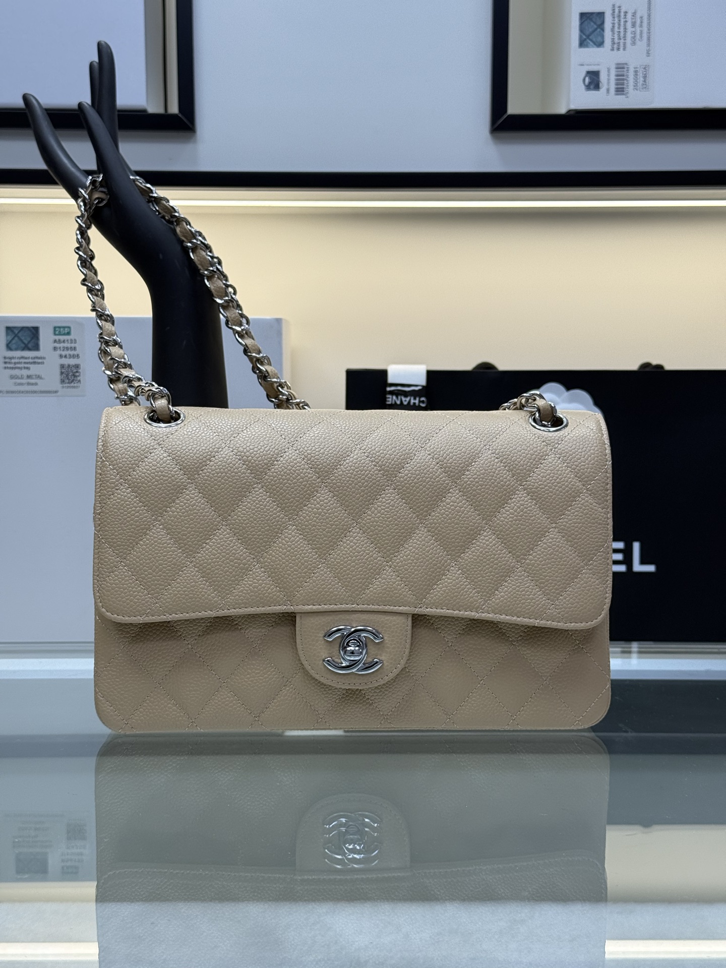 Classic Flap Bag（Off-White） - Mocuir