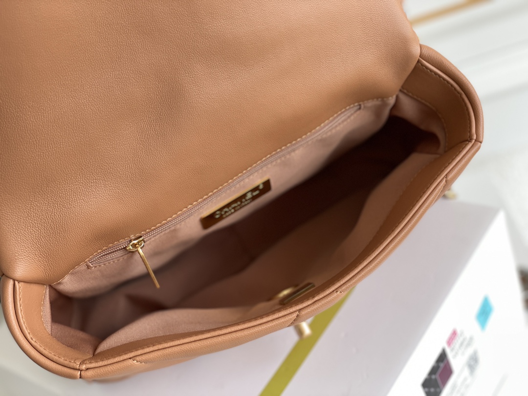 19 Handbag in Caramel Quilted Shiny Lambskin with Gold-Tone, Silver-Tone & Ruthenium-Finish Metal (Model AS1160) - Mocuir