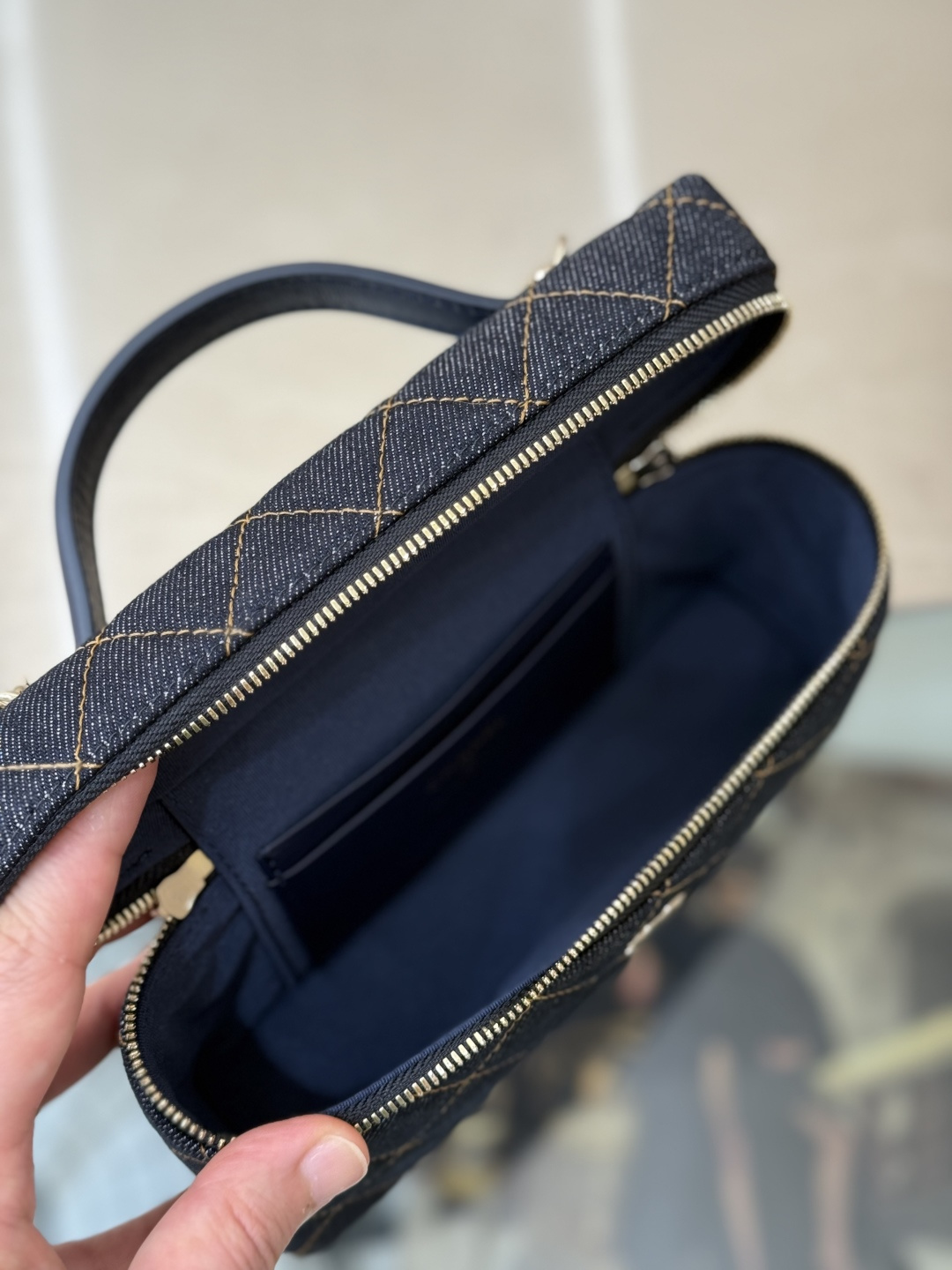 Small Vanity Case in Denim - Mocuir