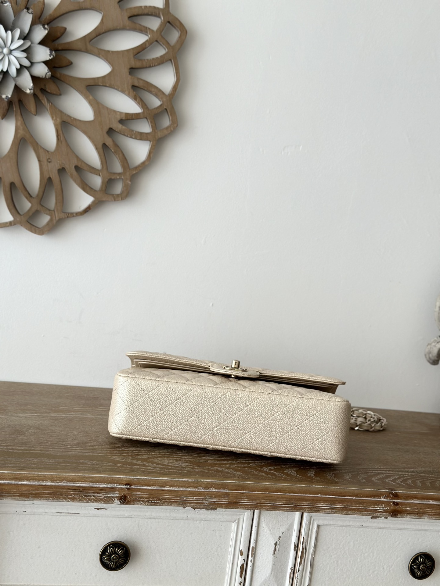 Classic Flap Medium Bag in Beige Caviar Leather with Light Gold Hardware (Model A01112) - Mocuir