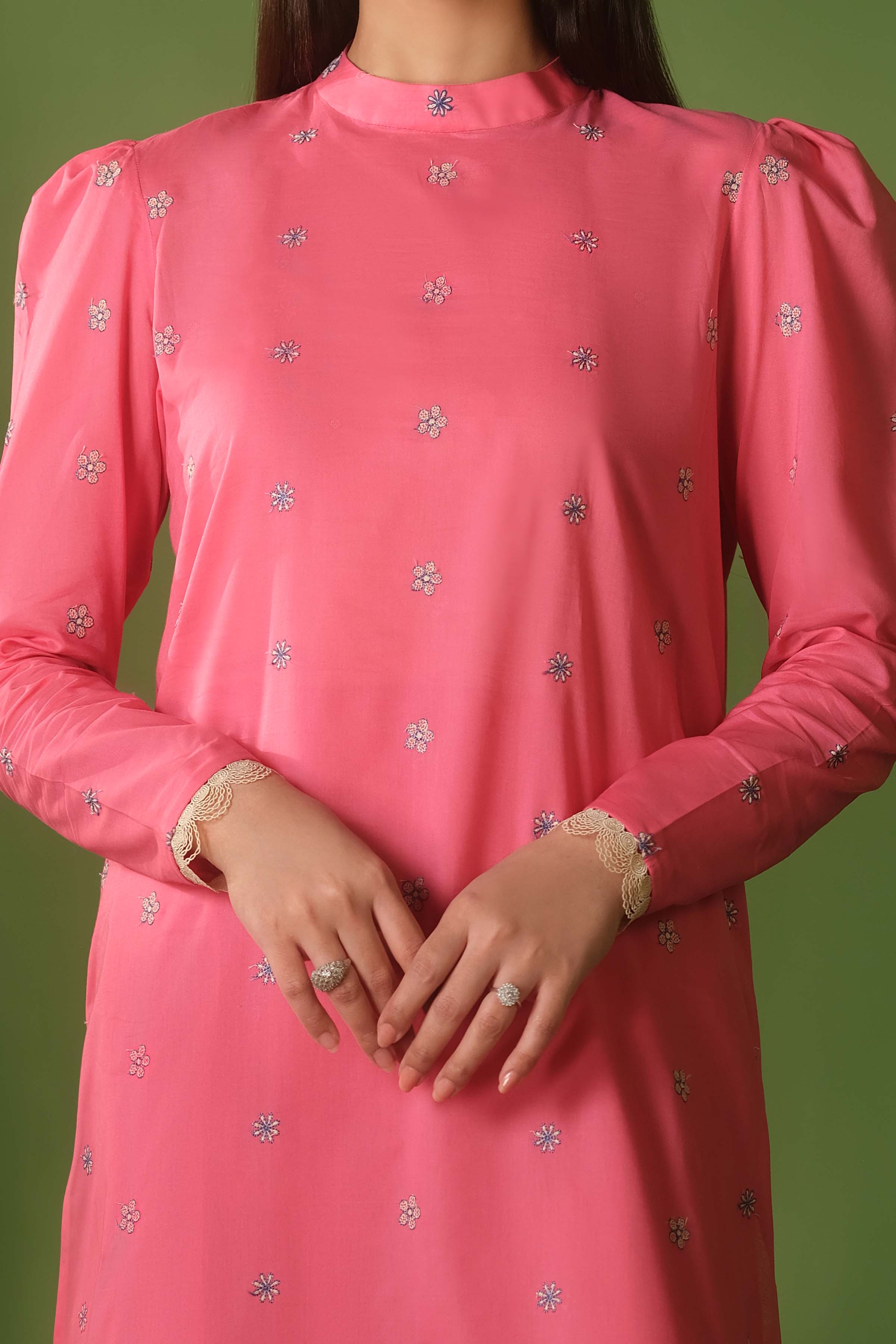 LAWN | EMBROIDERED