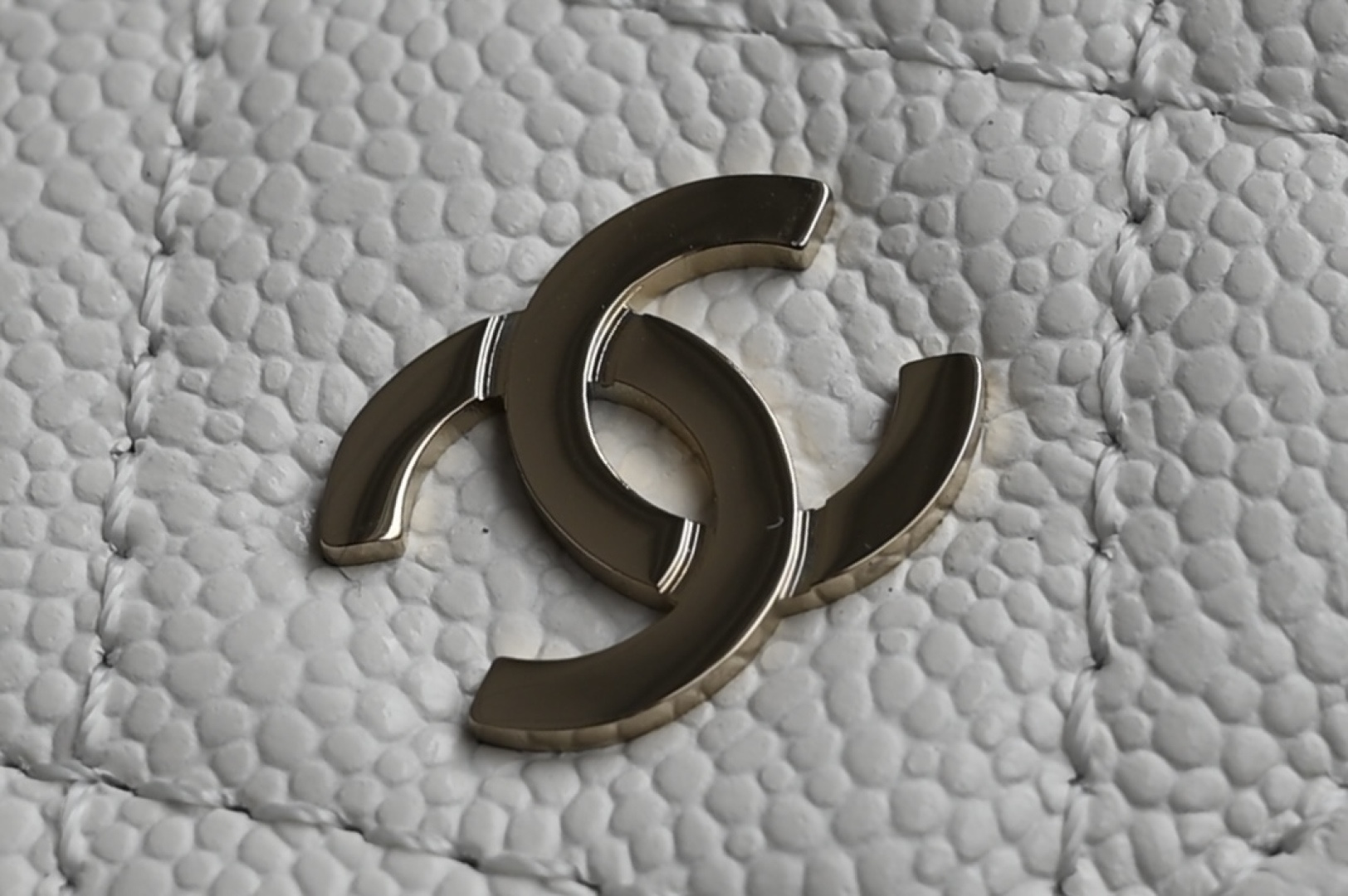 24C Mini Backpack in White Quilted Grained Calfskin (Caviar) with Light Gold-Tone Hardware (Model AP3753) - Mocuir