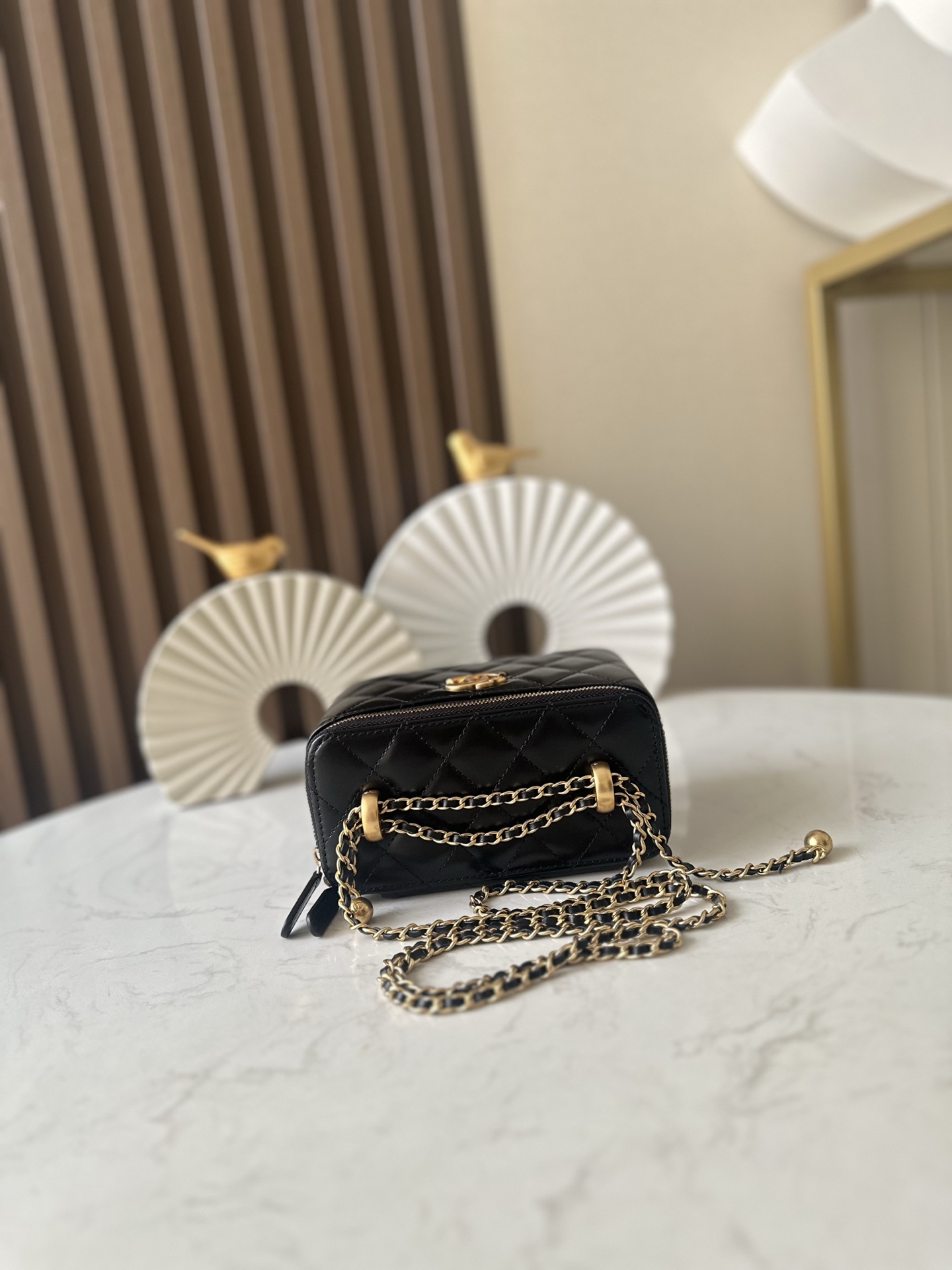 Black Lambskin Quilted Small Vanity Case with Chain (Model AP2199) - Mocuir